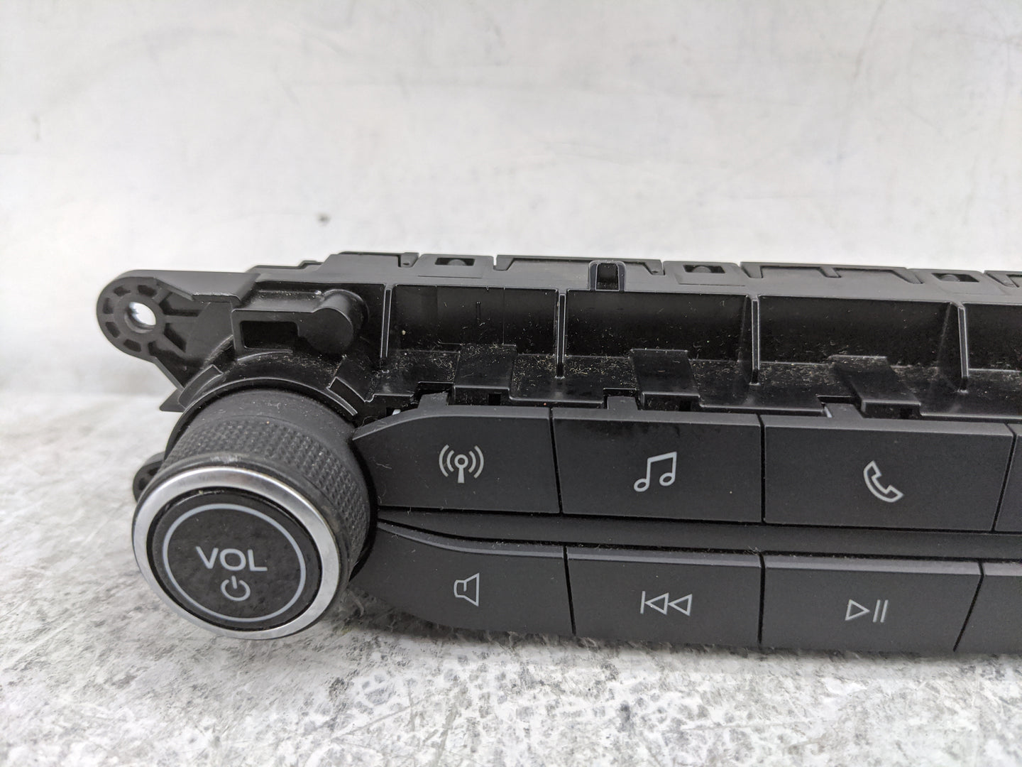 2020-2022 Ford Escape Radio Control Panel 1478326 - Oemusedautoparts1.com