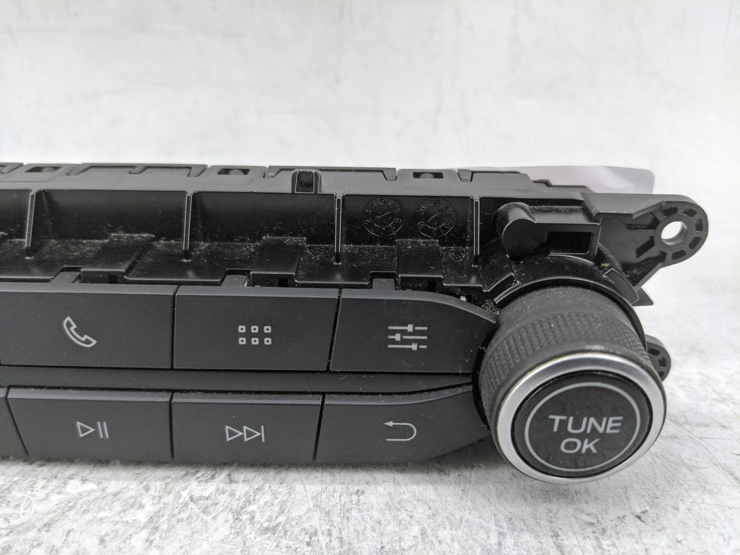 2020-2022 Ford Escape Radio Control Panel 1478326 - Oemusedautoparts1.com