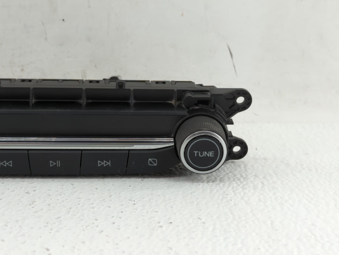 2021 Ford Escape Am Fm Cd Player Radio Receiver - Oemusedautoparts1.com