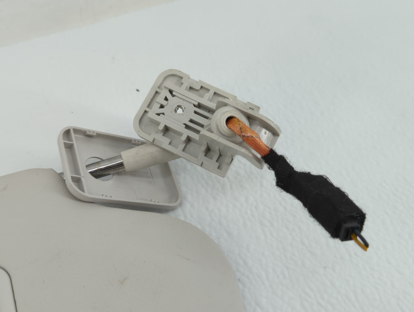 2021-2022 Ford Escape Sun Visor Shade Replacement Passenger Right Mirror Fits Fits 2021 2022 OEM Used Auto Parts - Oemusedau