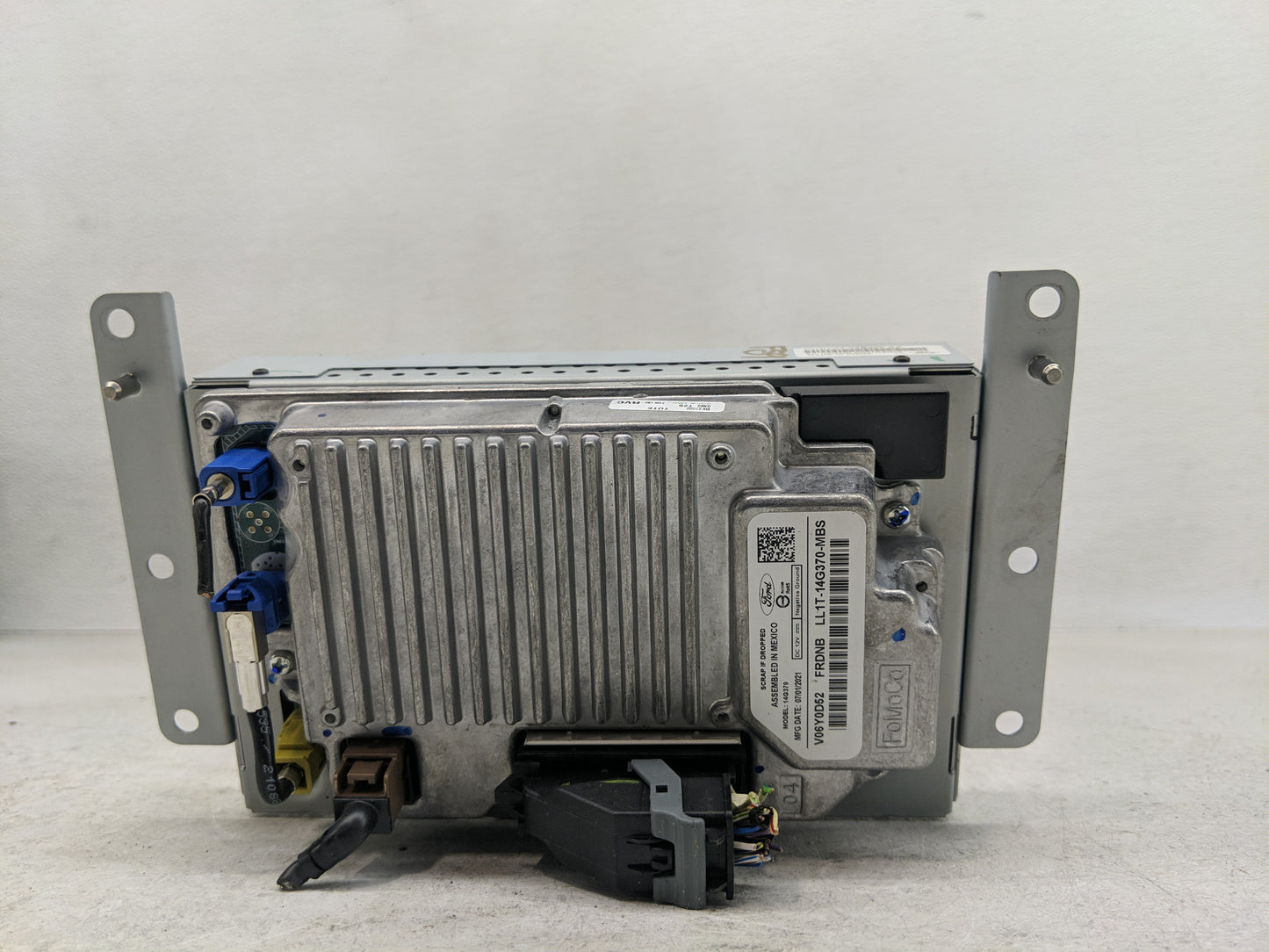 2021 Ford Expedition Radio AM FM Cd Player Receiver Replacement P/N:LL1T-14G370-MBS Fits Fits 2017 OEM Used Auto Parts - Oem