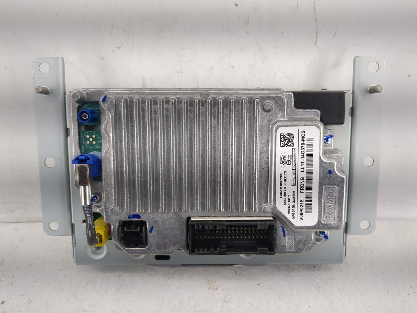 2021 Ford Expedition Radio AM FM Cd Player Receiver Replacement P/N:LL1T-14G370-MCS Fits Fits 2017 OEM Used Auto Parts - Oem