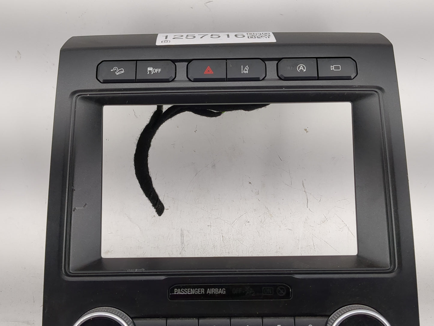 2020-2021 Ford Expedition Radio Control Panel 1257516 - Oemusedautoparts1.com