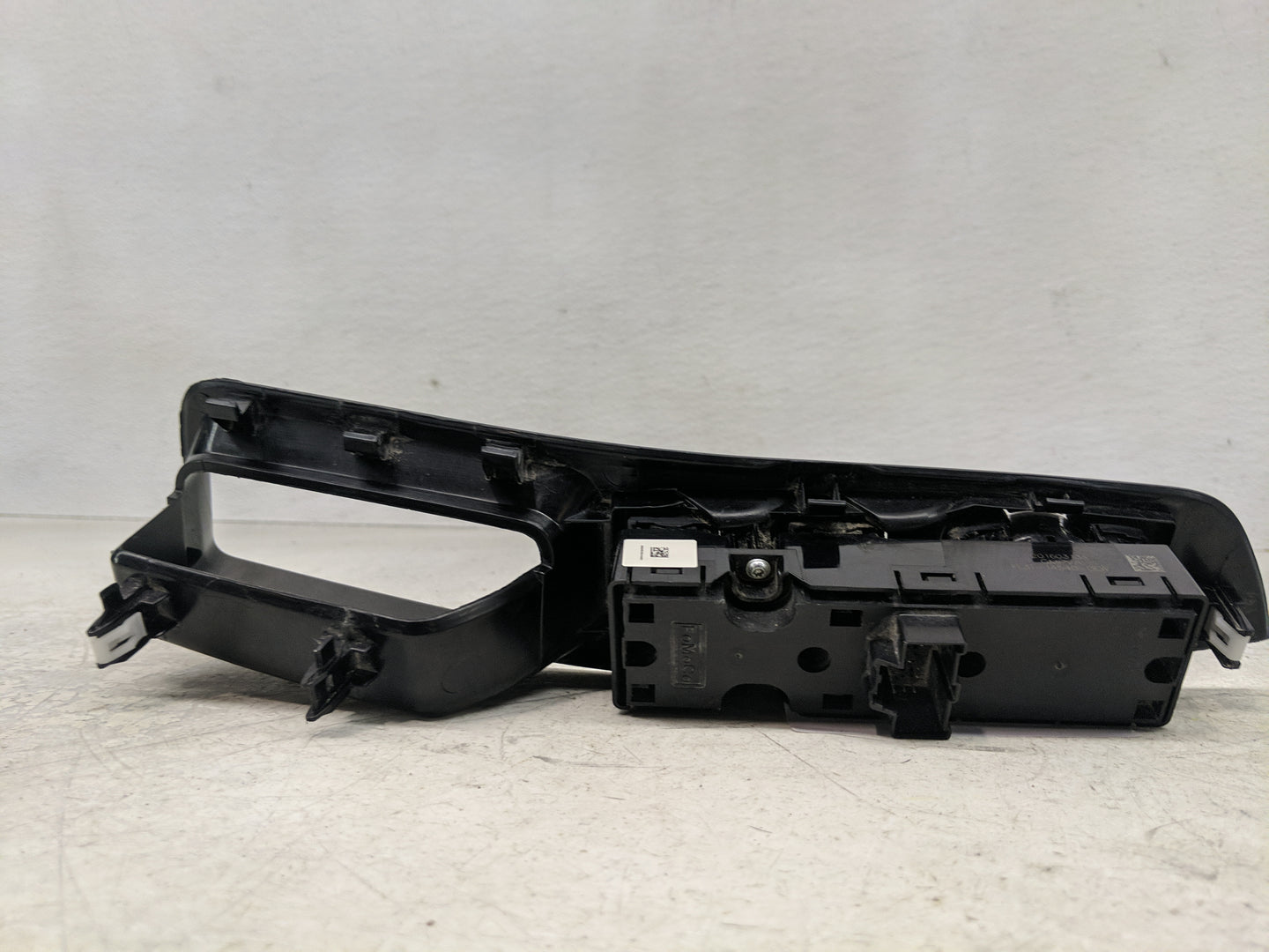 2018-2021 Ford Expedition Master Power Window Switch Replacement Driver Side Left P/N:FL3T-14540-DEW Fits OEM Used Auto Part