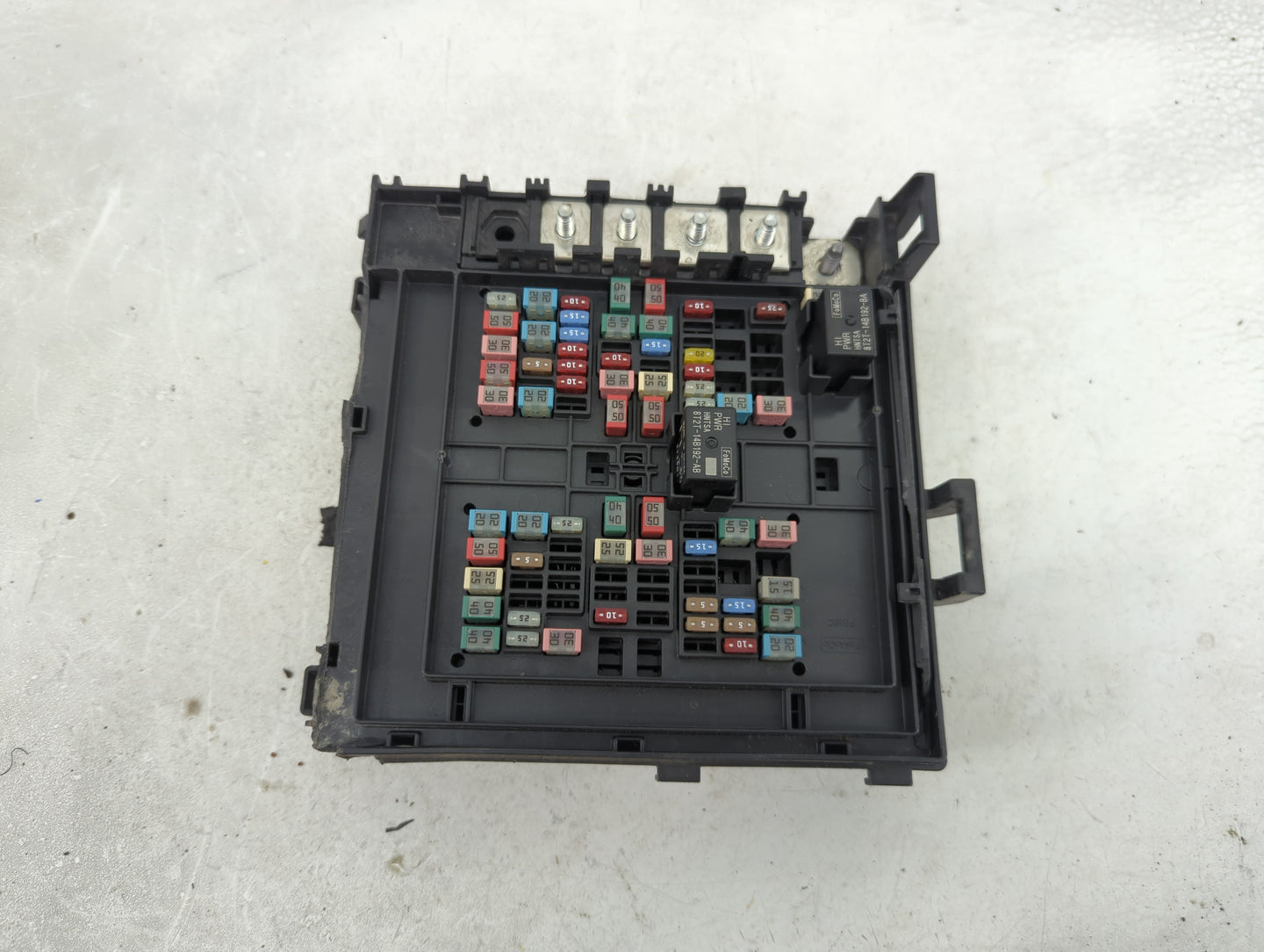 2020-2021 Ford Expedition Fusebox Fuse Box Panel Relay Module P/N:JU5T-14A003-EA Fits Fits 2020 2021 OEM Used Auto Parts - O