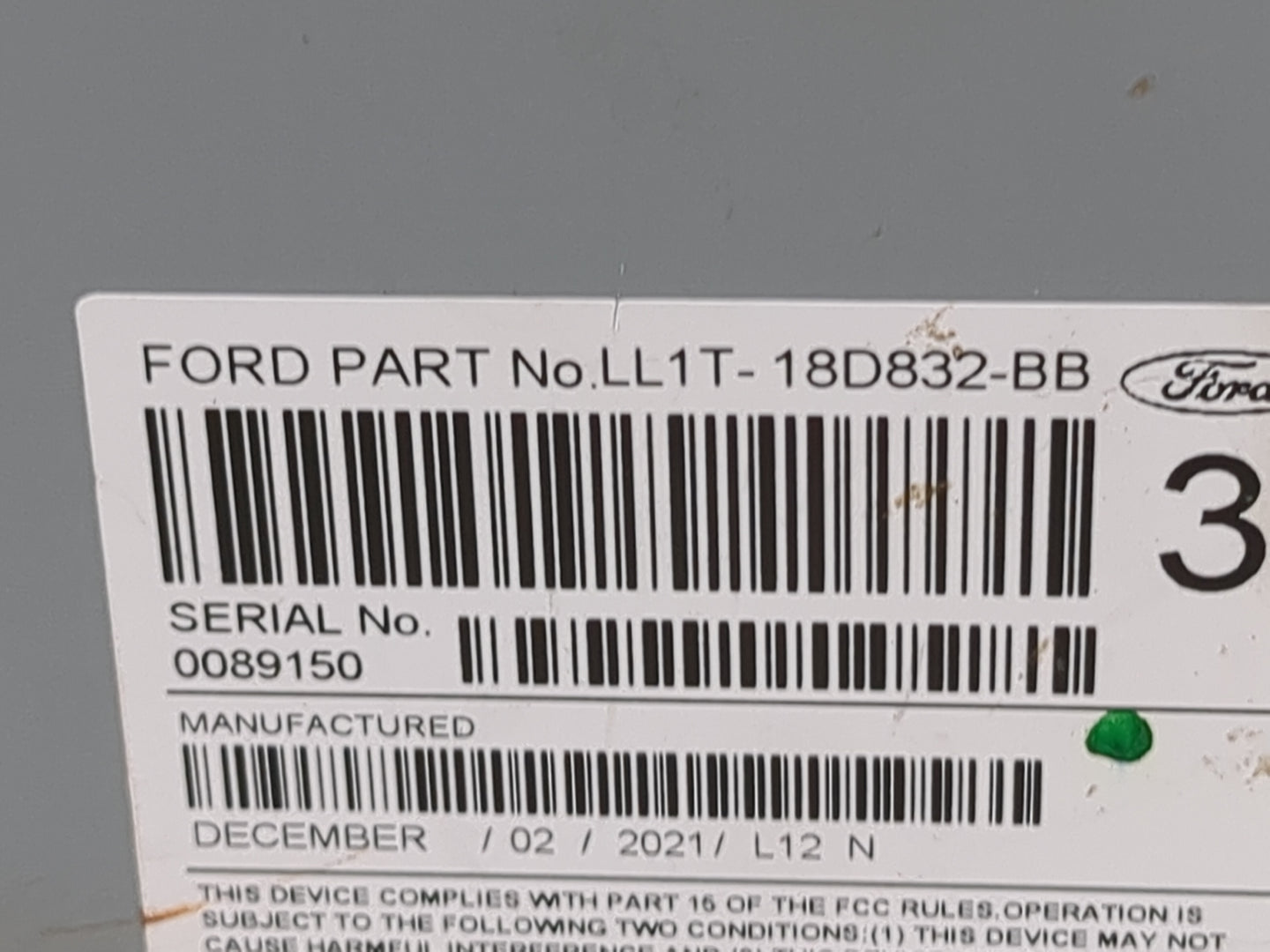 2020-2021 Ford Expedition Radio AM FM Cd Player Receiver Replacement P/N:LL1T-18D832-BB RU-9760A-A Fits Fits 2020 2021 OEM U