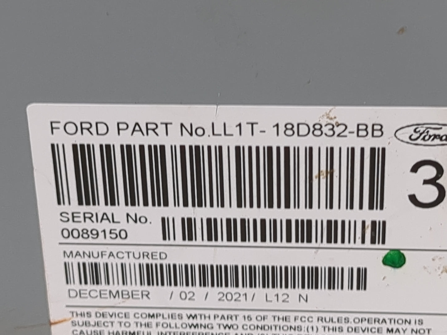 2020-2021 Ford Expedition Radio AM FM Cd Player Receiver Replacement P/N:LL1T-18D832-BB RU-9760A-A Fits Fits 2020 2021 OEM U