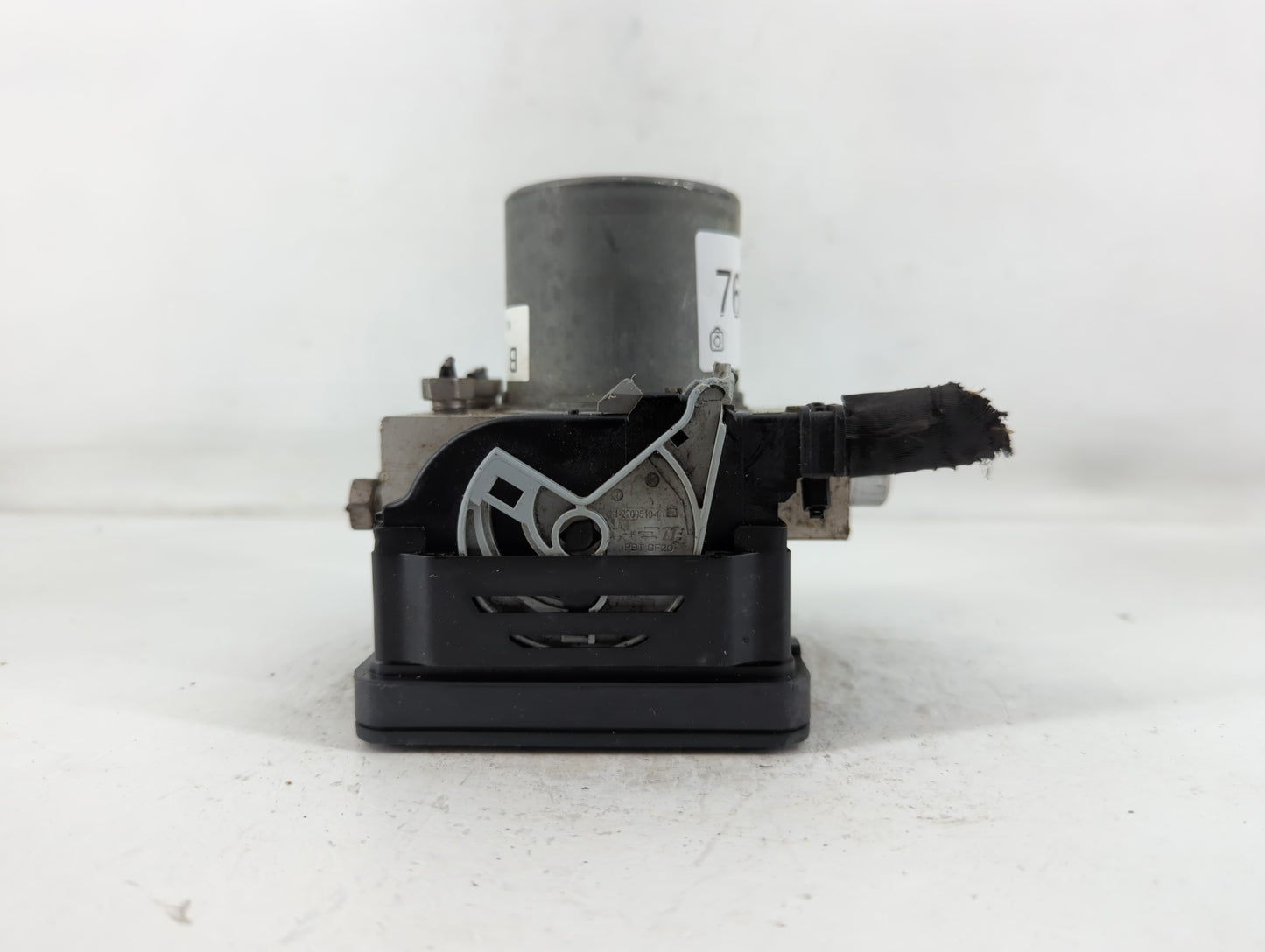 2021 Ford Expedition ABS Pump Control Module Replacement P/N:ML 14 2B373-BA Fits OEM Used Auto Parts - Oemusedautoparts1.com