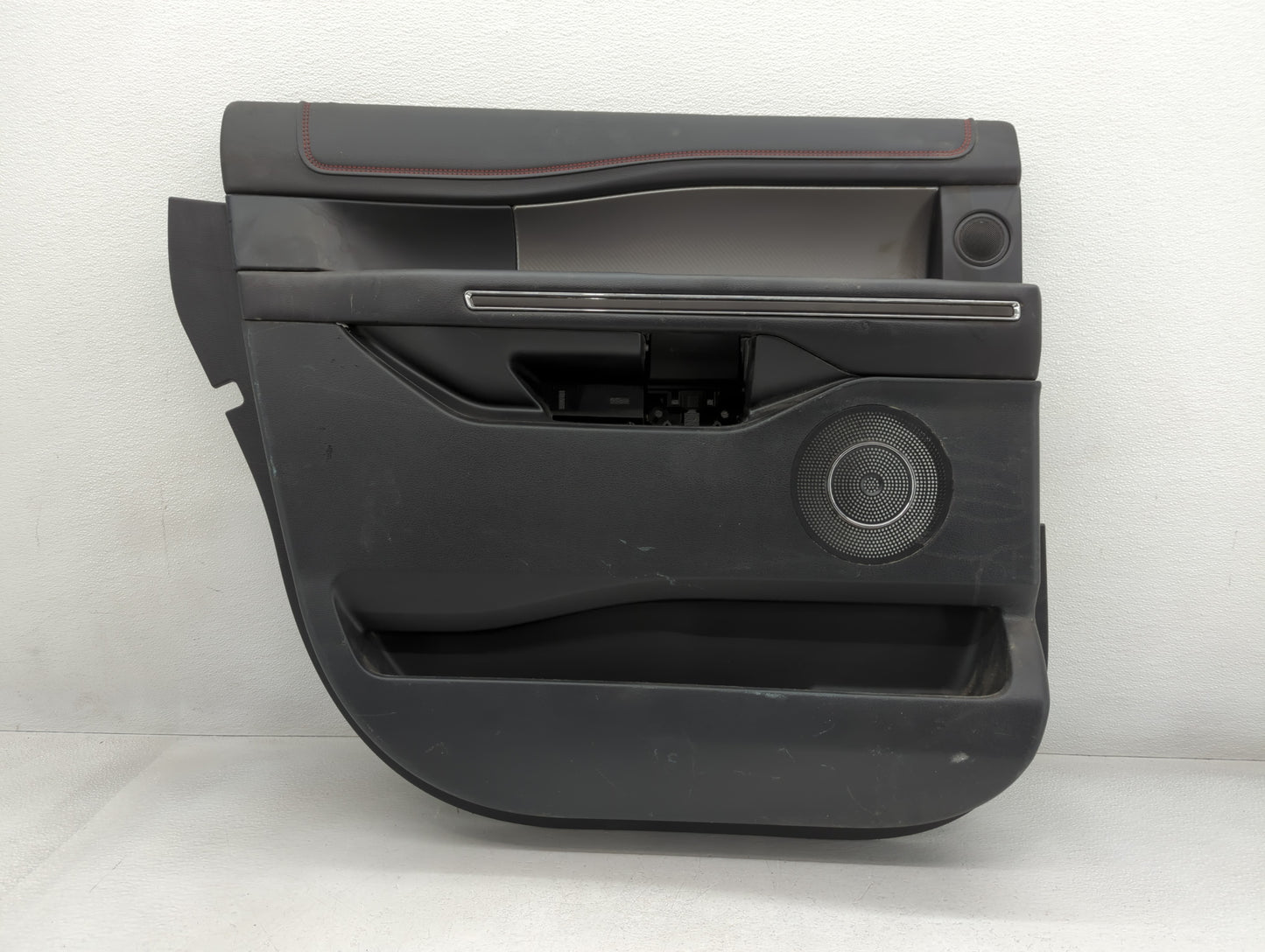 2021 Ford Expedition Front Right Passenger Interior Door Panel Trim Black - Oemusedautoparts1.com