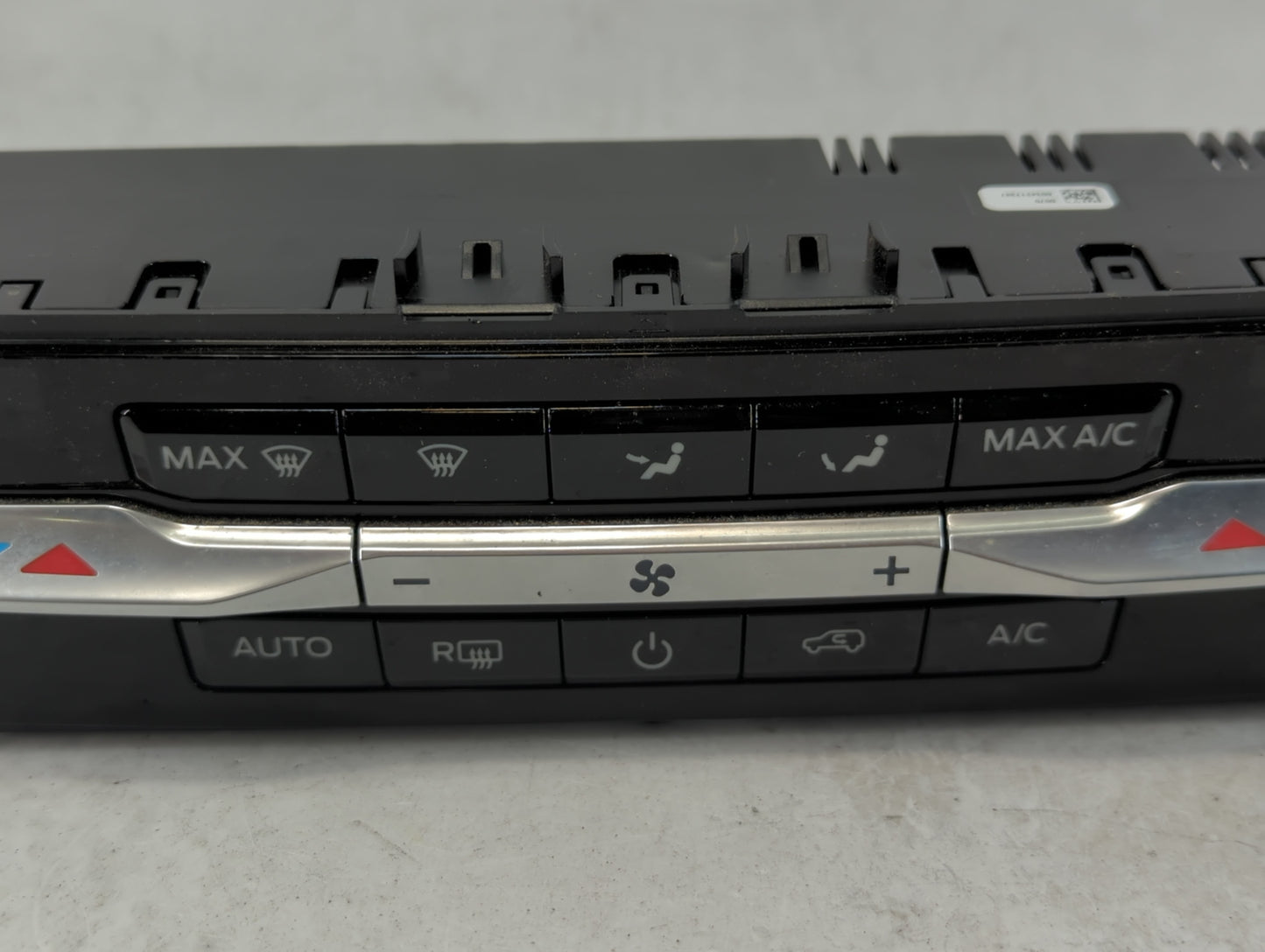 2021 Ford Explorer Climate Control Module Temperature AC/Heater Replacement P/N:LB5T-18C612-HG Fits OEM Used Auto Parts - Oe