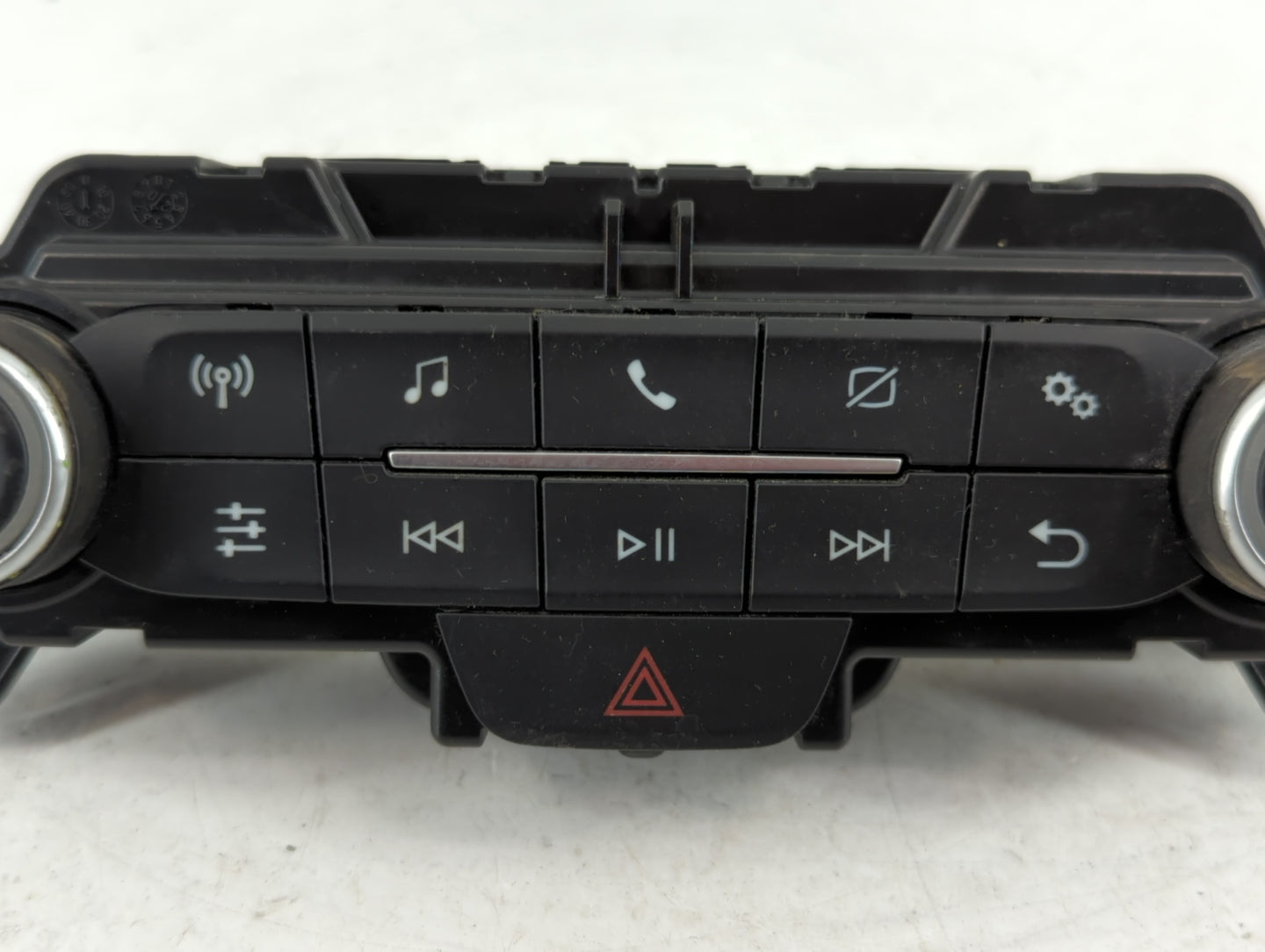 2021 Ford Explorer Radio AM FM Cd Player Receiver Replacement P/N:KT1T-18K811-AB Fits OEM Used Auto Parts - Oemusedautoparts