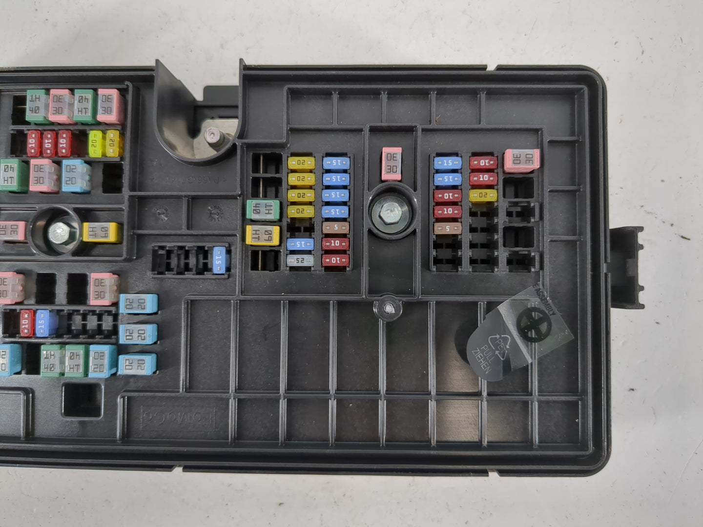 2021 Ford Explorer Fusebox Fuse Box Panel Relay Module P/N:L1MT-14D068-ZG Fits OEM Used Auto Parts - Oemusedautoparts1.com