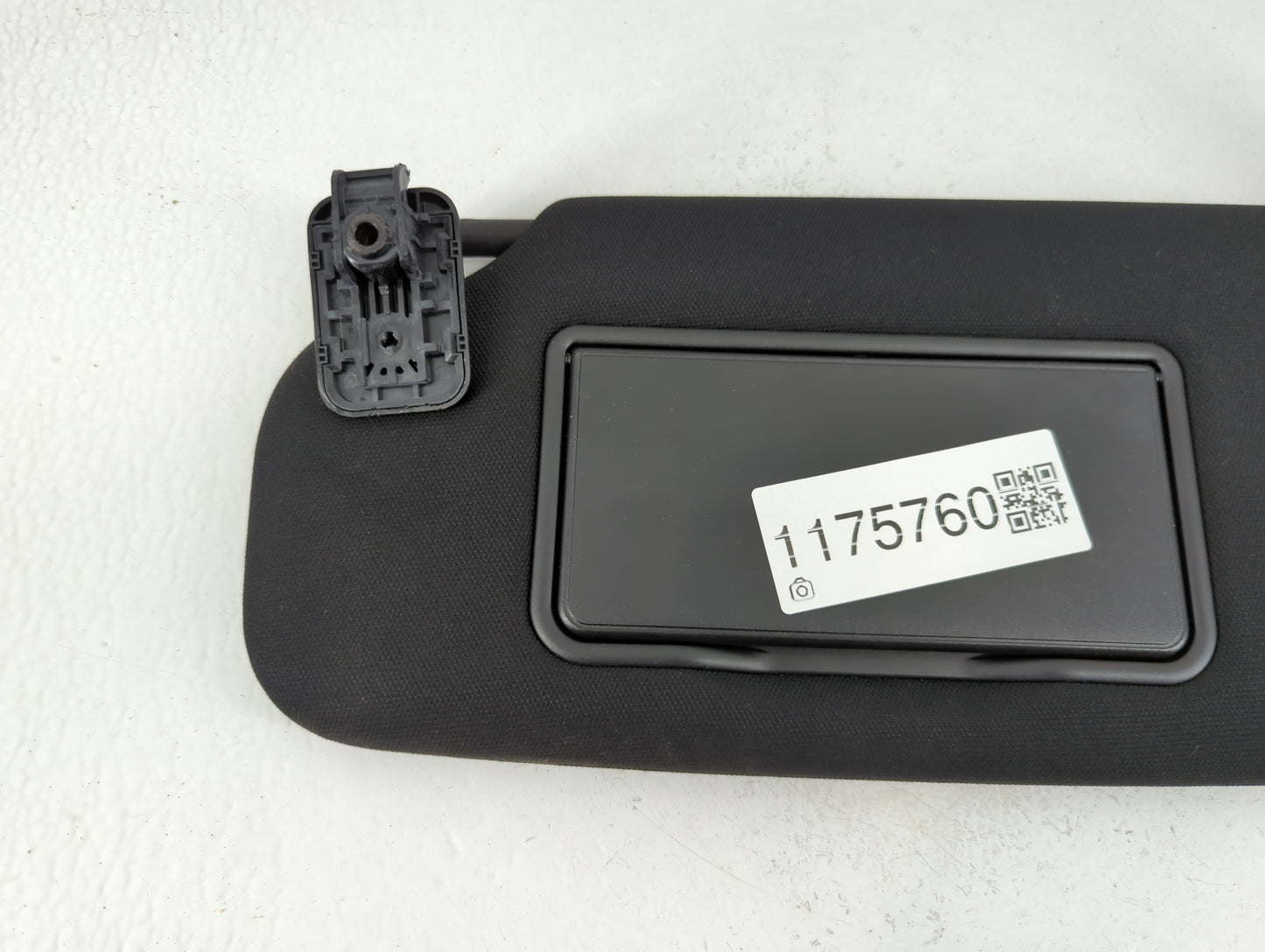 2021 Ford Explorer Sun Visor Shade Replacement Driver Left Mirror Fits OEM Used Auto Parts - Oemusedautoparts1.com