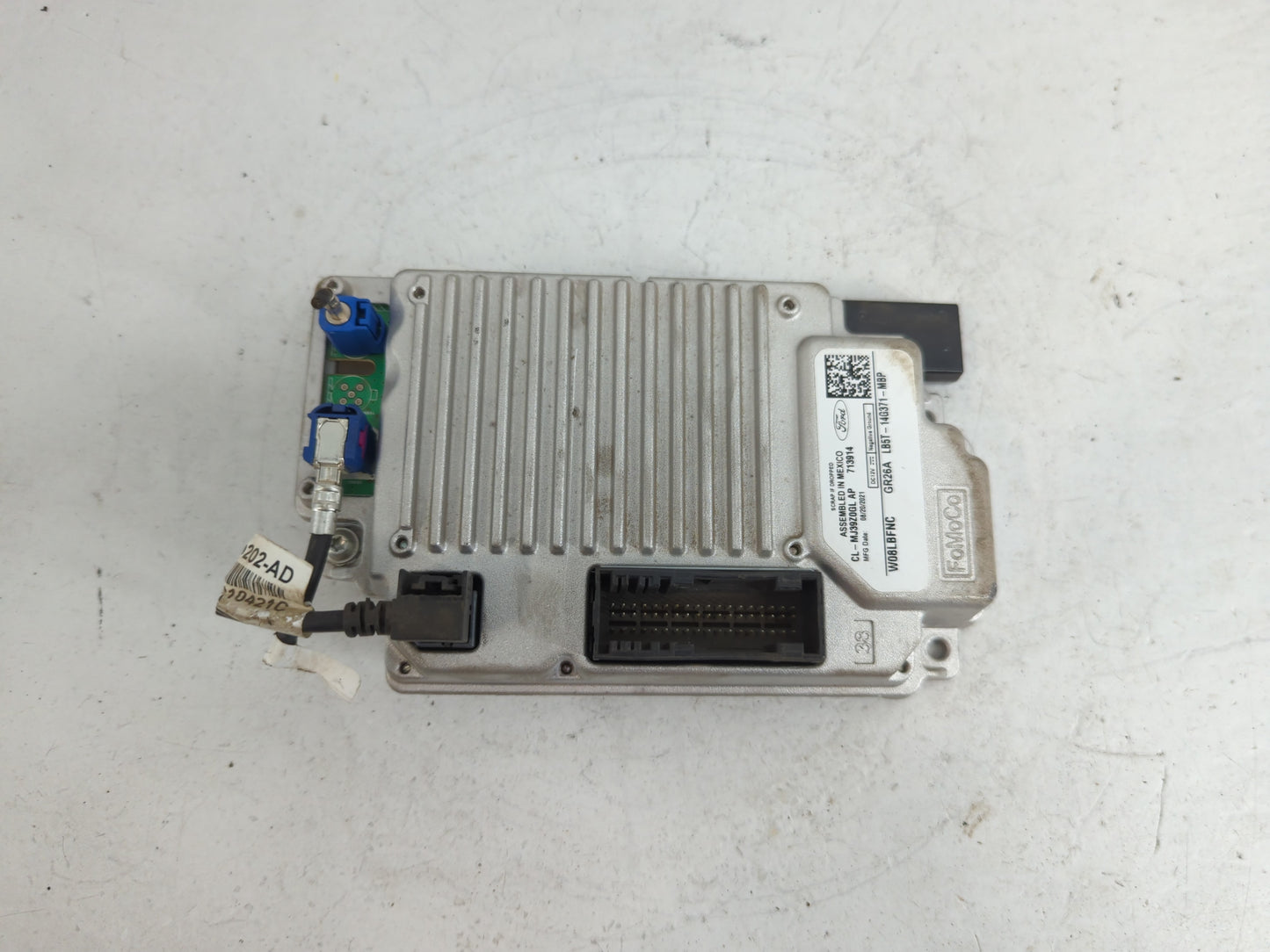 2021 Ford Explorer Radio AM FM Cd Player Receiver Replacement P/N:LB5T-14G371-MBP Fits OEM Used Auto Parts - Oemusedautopart