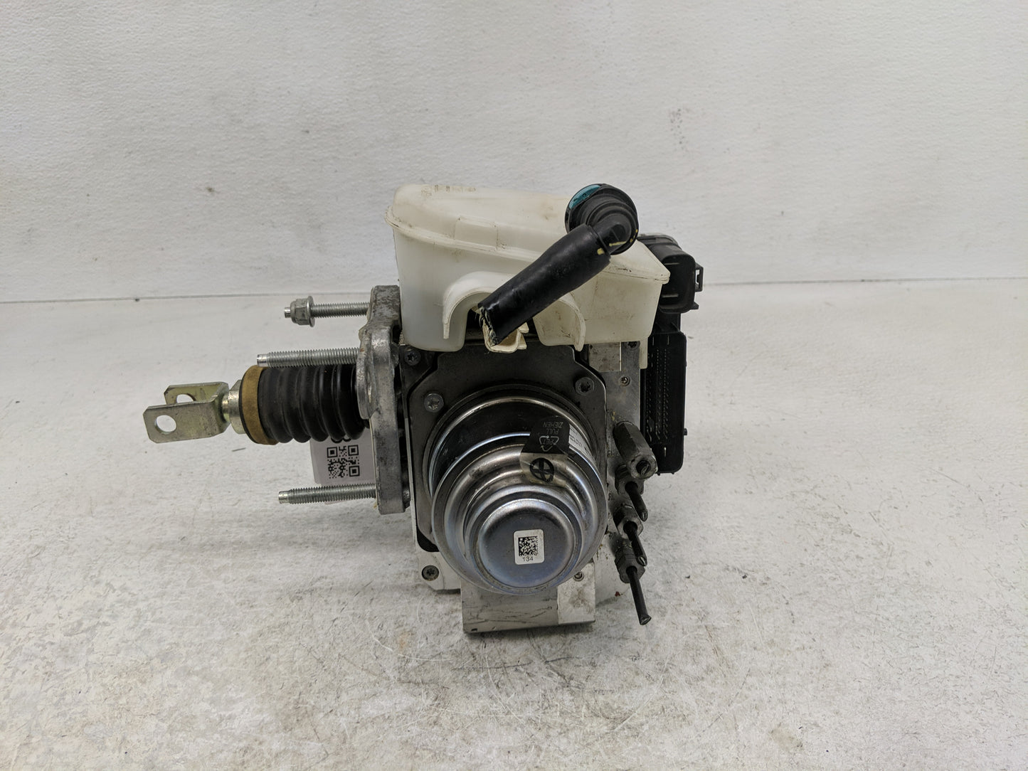 2021 Ford Explorer PCM Engine Control Computer ECU ECM PCU OEM P/N:L1MC-2D335-GB Fits OEM Used Auto Parts - Oemusedautoparts
