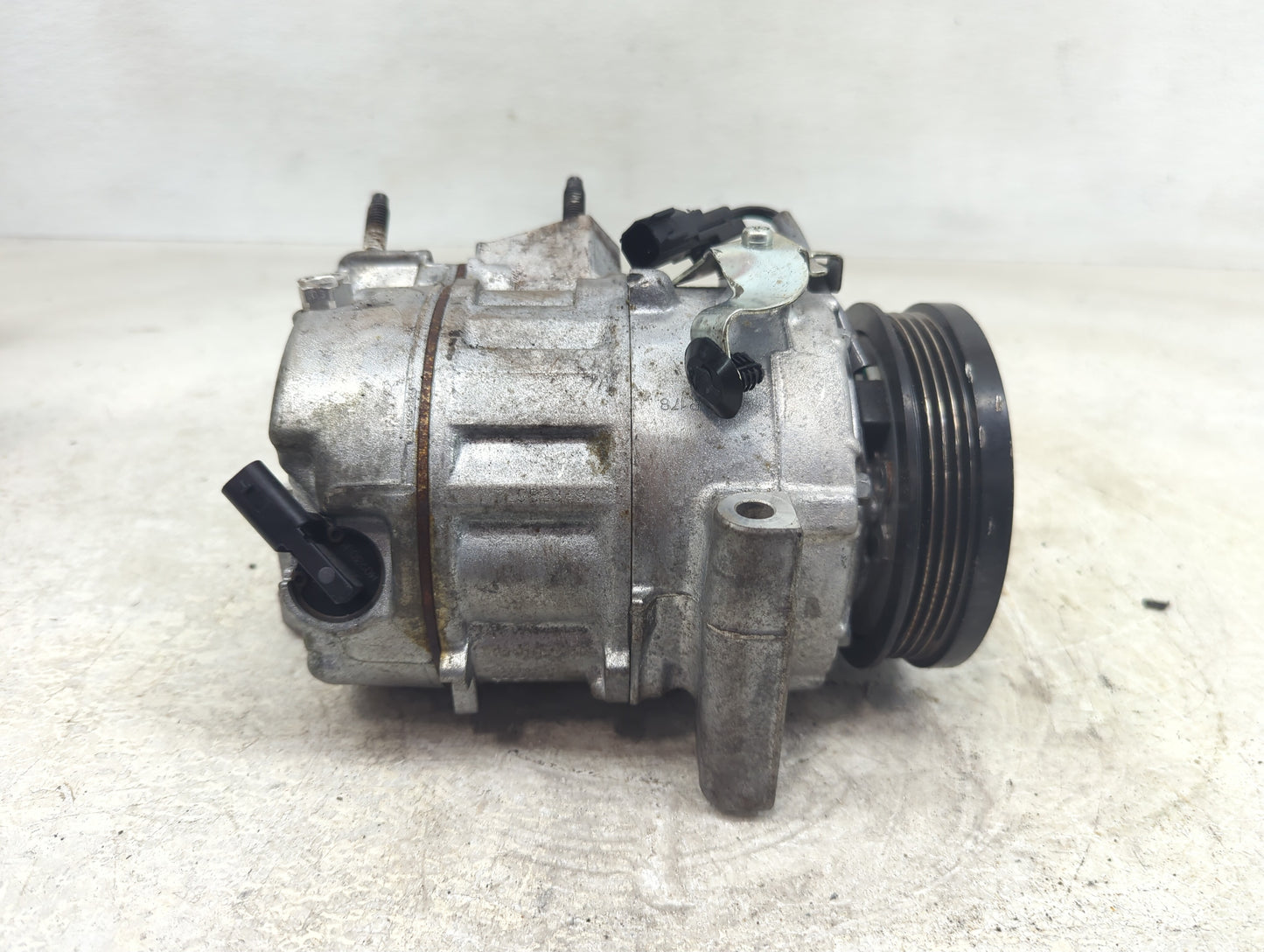 2020-2022 Ford Explorer Air Conditioning A/c Ac Compressor Oem - Oemusedautoparts1.com