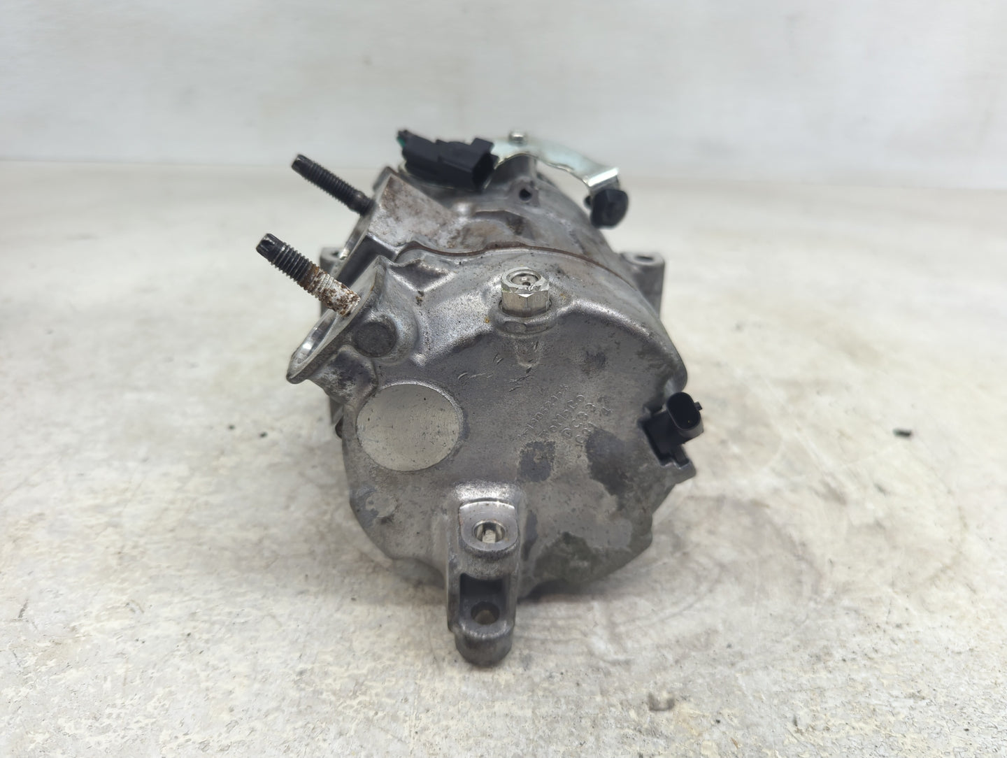 2020-2022 Ford Explorer Air Conditioning A/c Ac Compressor Oem - Oemusedautoparts1.com