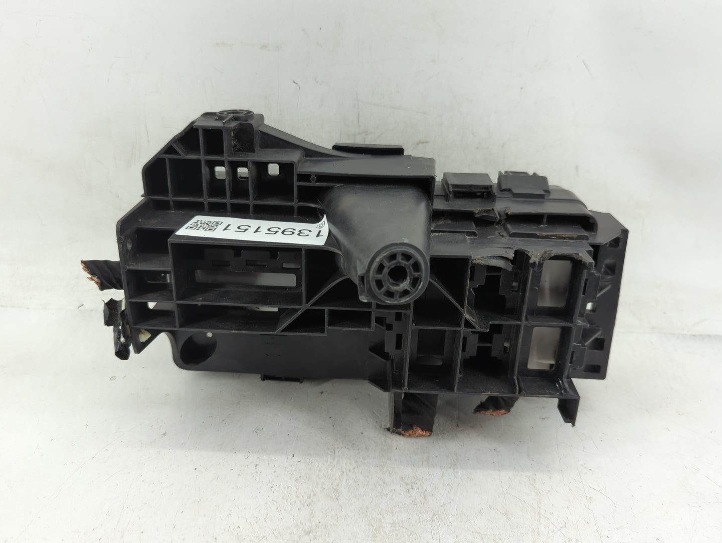 2021 Ford Explorer Fusebox Fuse Box Panel Relay Module P/N:L1MT-14A003-AB L1MT-14D068-ZG Fits OEM Used Auto Parts - Oemuseda