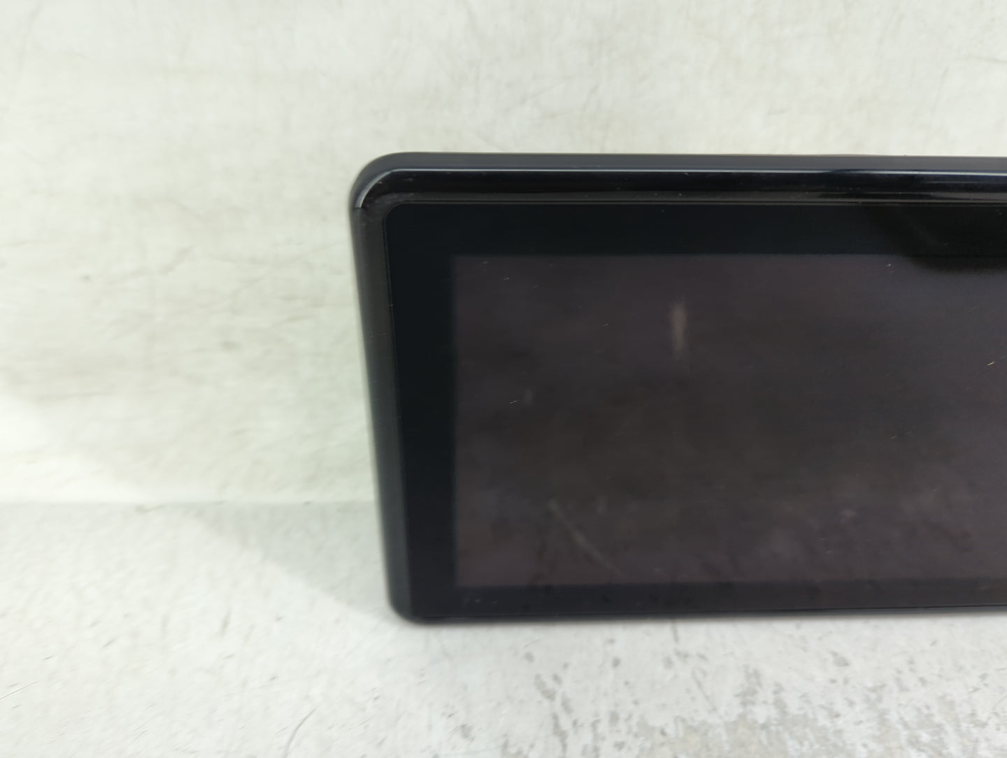 2020-2022 Ford Explorer Information Display Screen - Oemusedautoparts1.com