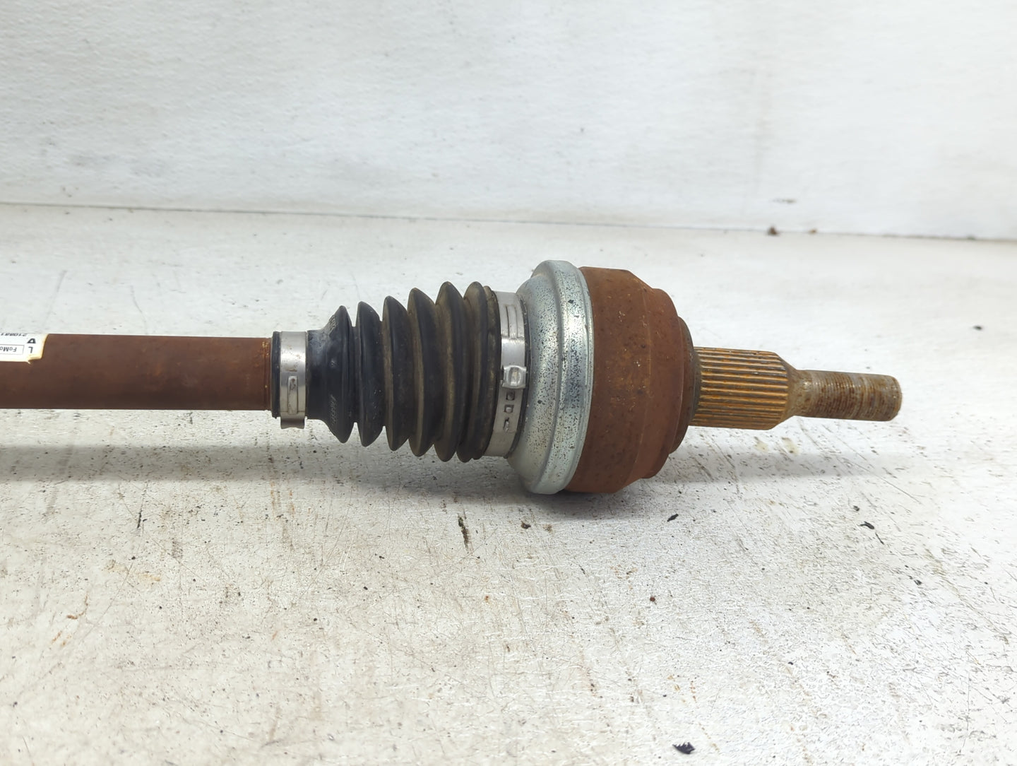 2020-2022 Ford Explorer Axle Shaft Rear Driver Cv C/v - Oemusedautoparts1.com