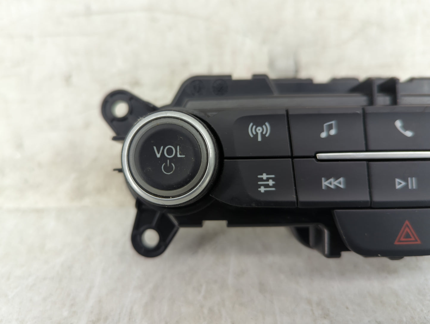 2021 Ford Explorer Radio Control Panel 1420233 - Oemusedautoparts1.com