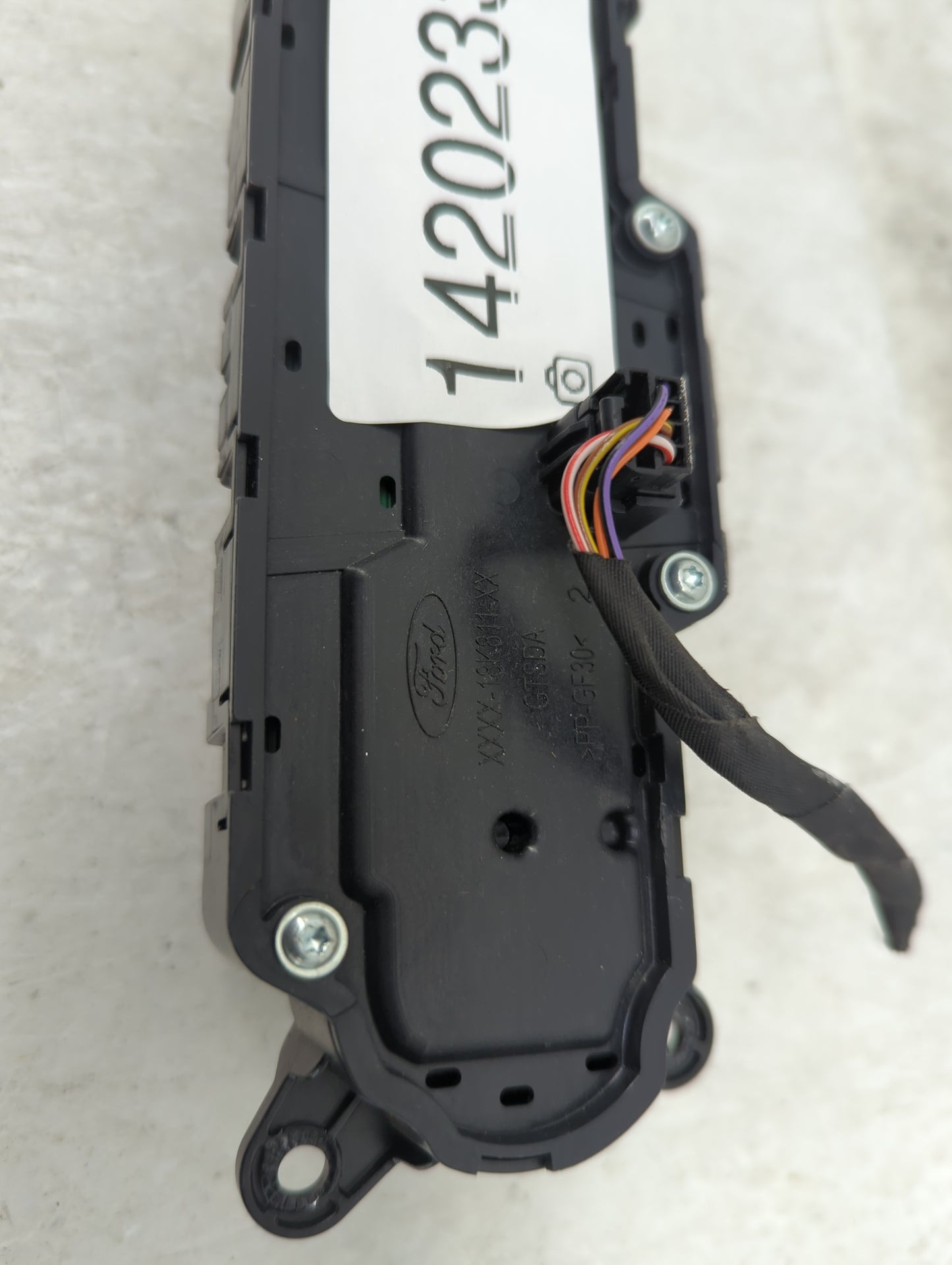 2021 Ford Explorer Radio Control Panel 1420233 - Oemusedautoparts1.com