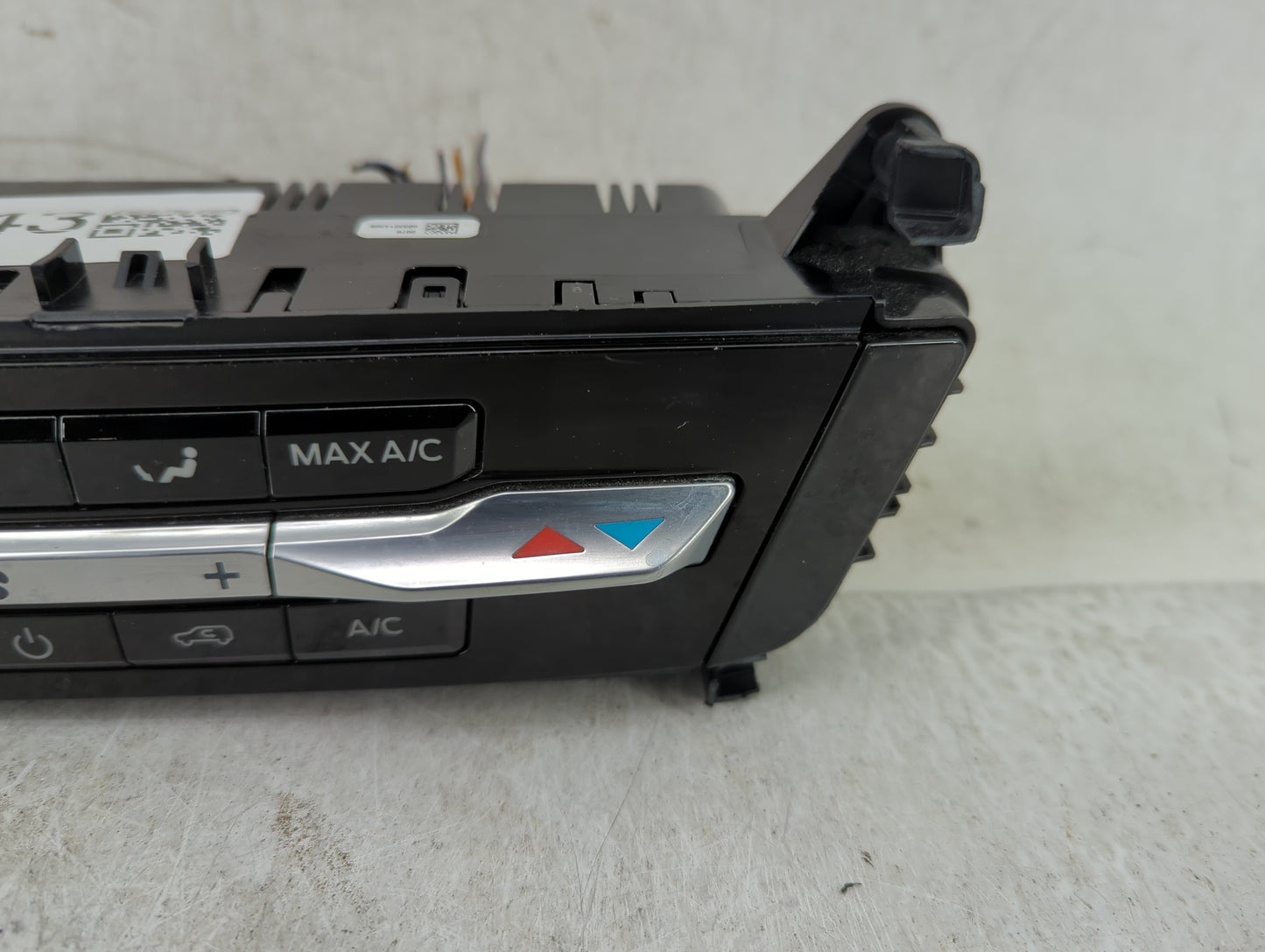 2021 Ford Explorer Climate Control Module Temperature AC/Heater Replacement P/N:LB5T-18C612-HG Fits OEM Used Auto Parts - Oe
