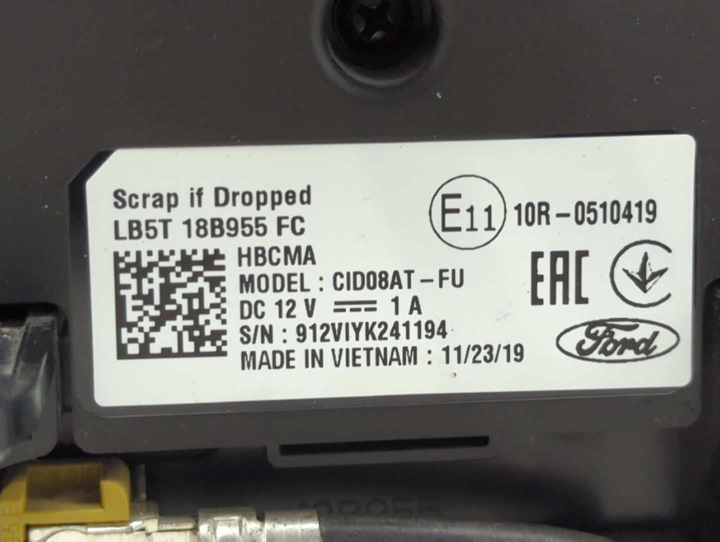 2020-2022 Ford Explorer Information Display Screen - Oemusedautoparts1.com