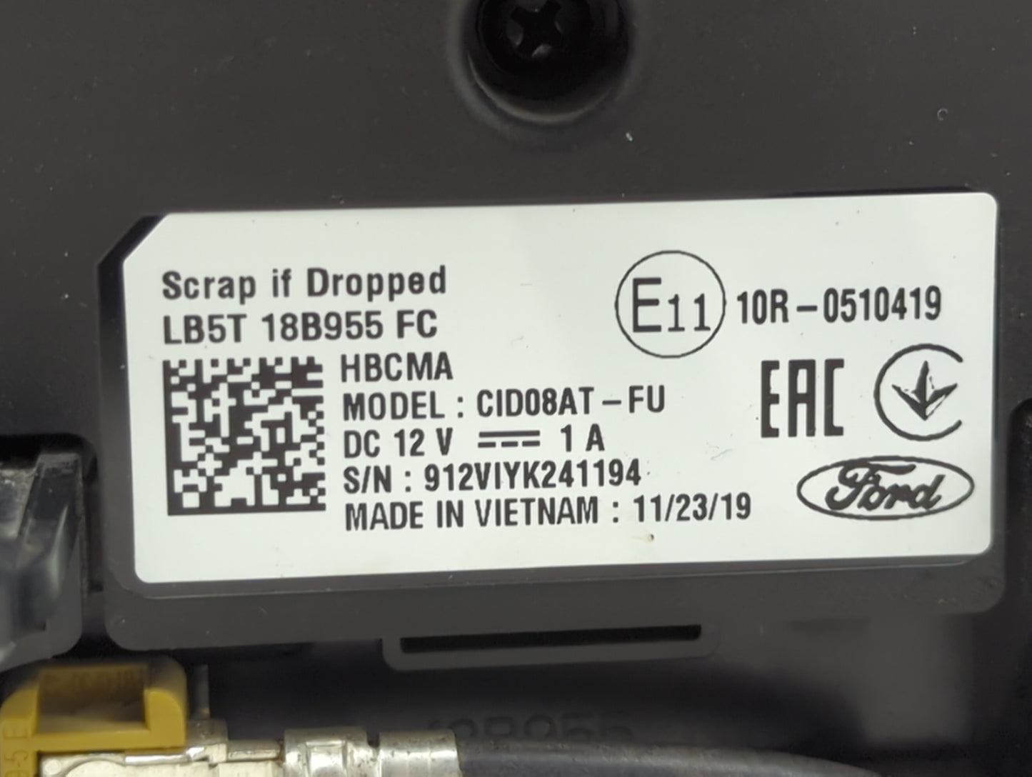 2020-2022 Ford Explorer Information Display Screen - Oemusedautoparts1.com