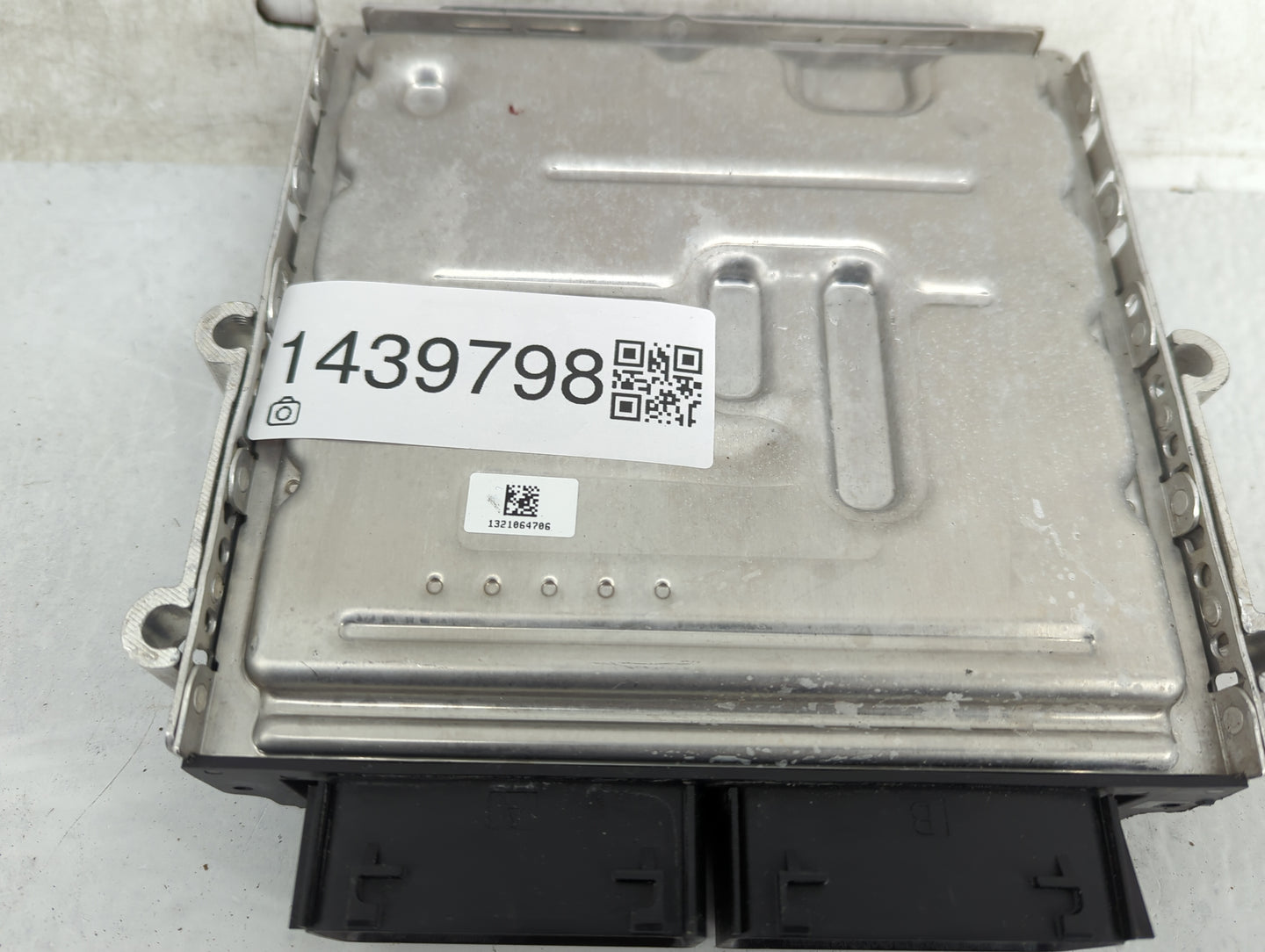 2021-2022 Ford Explorer PCM Engine Control Computer ECU ECM PCU OEM P/N:MB5A-12A650-ANB LB5A-12B684-DSA Fits Fits 2021 2022 