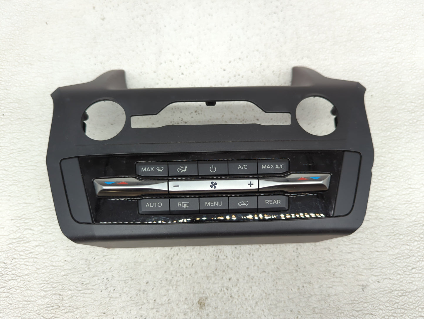 2021 Ford Explorer Climate Control Module Temperature AC/Heater Replacement P/N:LB5T-18C612-AF LB5T-18K811-AH Fits OEM Used 