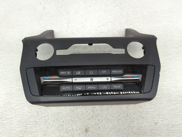 2021 Ford Explorer Climate Control Module Temperature AC/Heater Replacement P/N:LB5T-18C612-AF LB5T-18K811-AH Fits OEM Used 