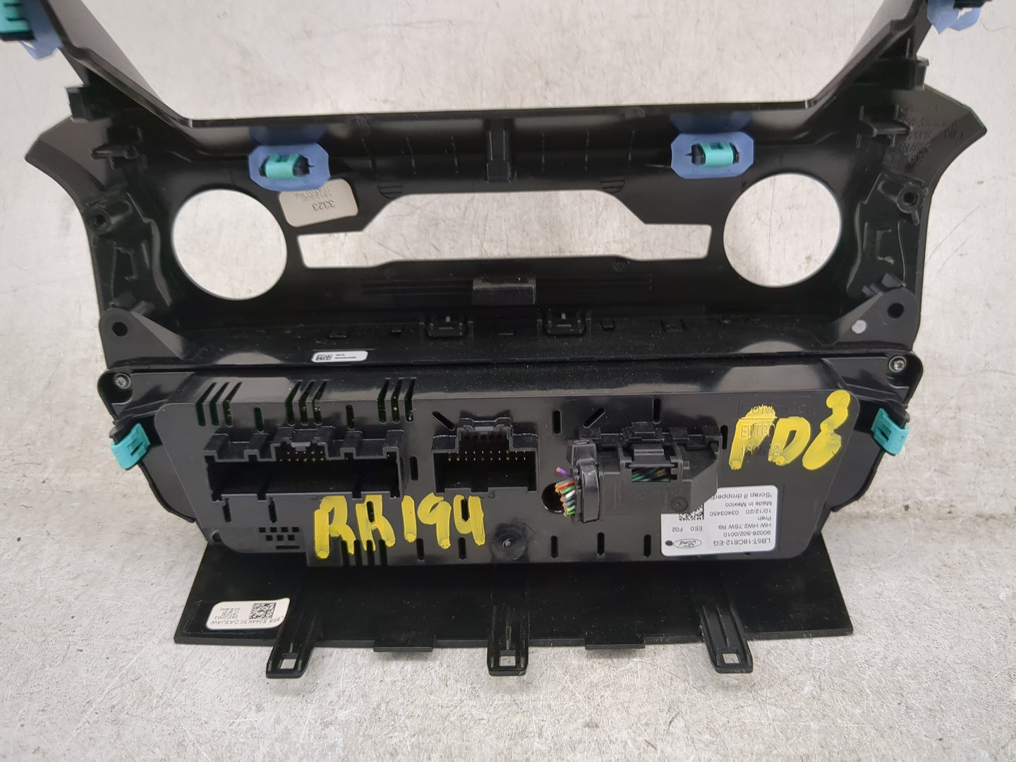 2021 Ford Explorer Climate Control Module Temperature AC/Heater Replacement P/N:LB5T-18C612-EG Fits OEM Used Auto Parts - Oe