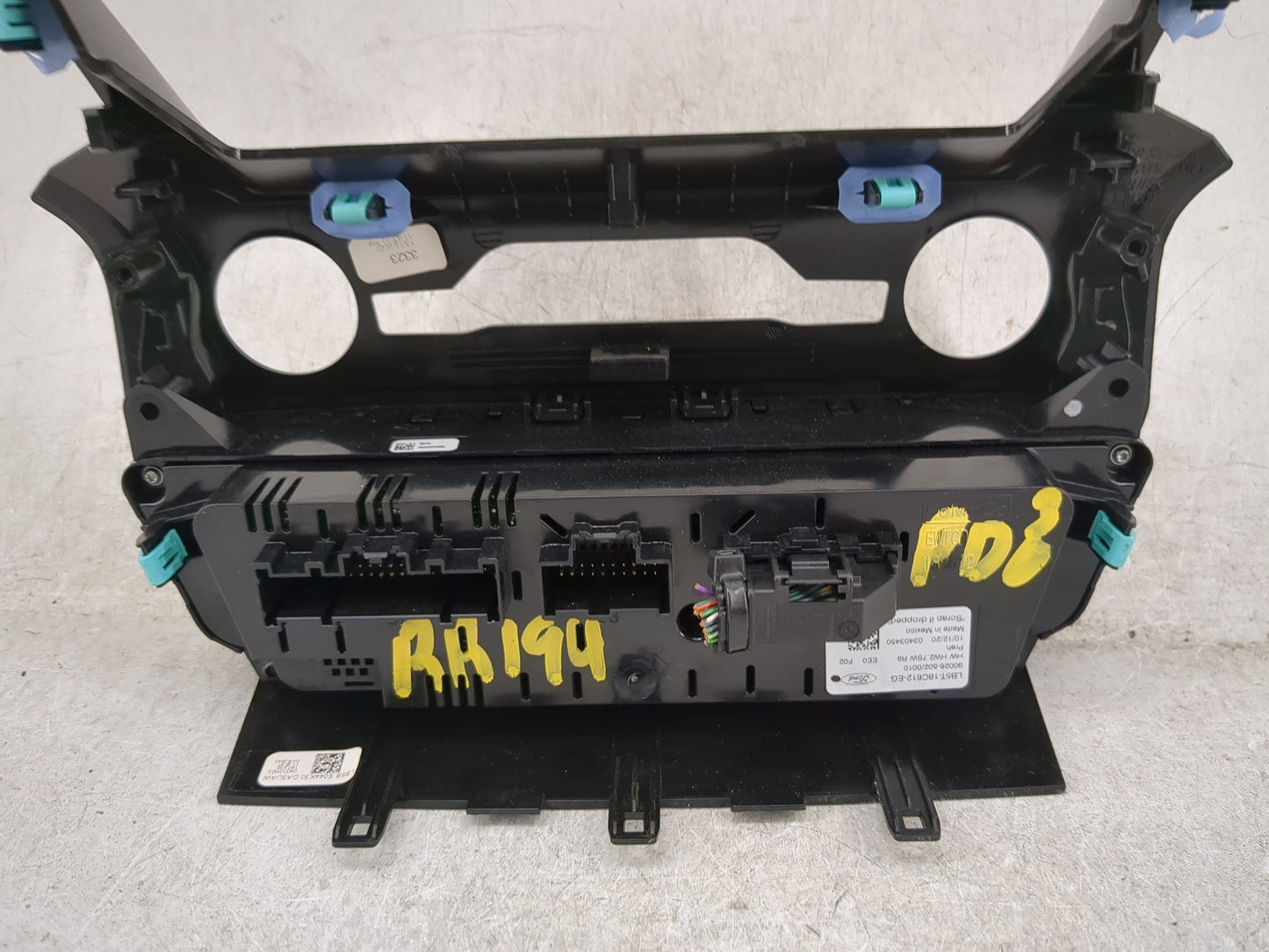 2021 Ford Explorer Climate Control Module Temperature AC/Heater Replacement P/N:LB5T-18C612-EG Fits OEM Used Auto Parts - Oe