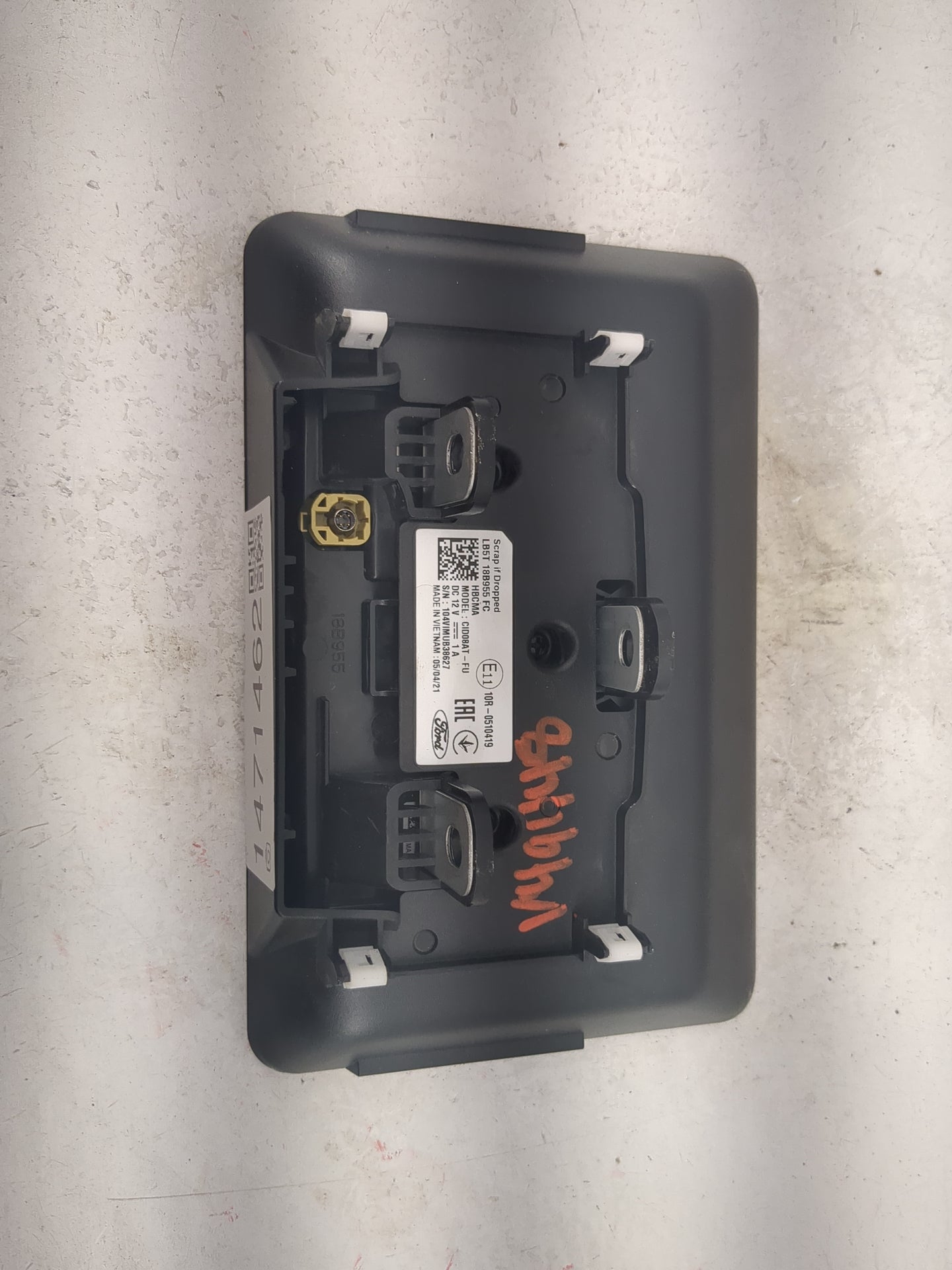 2020-2022 Ford Explorer Information Display Screen 1471462 - Oemusedautoparts1.com