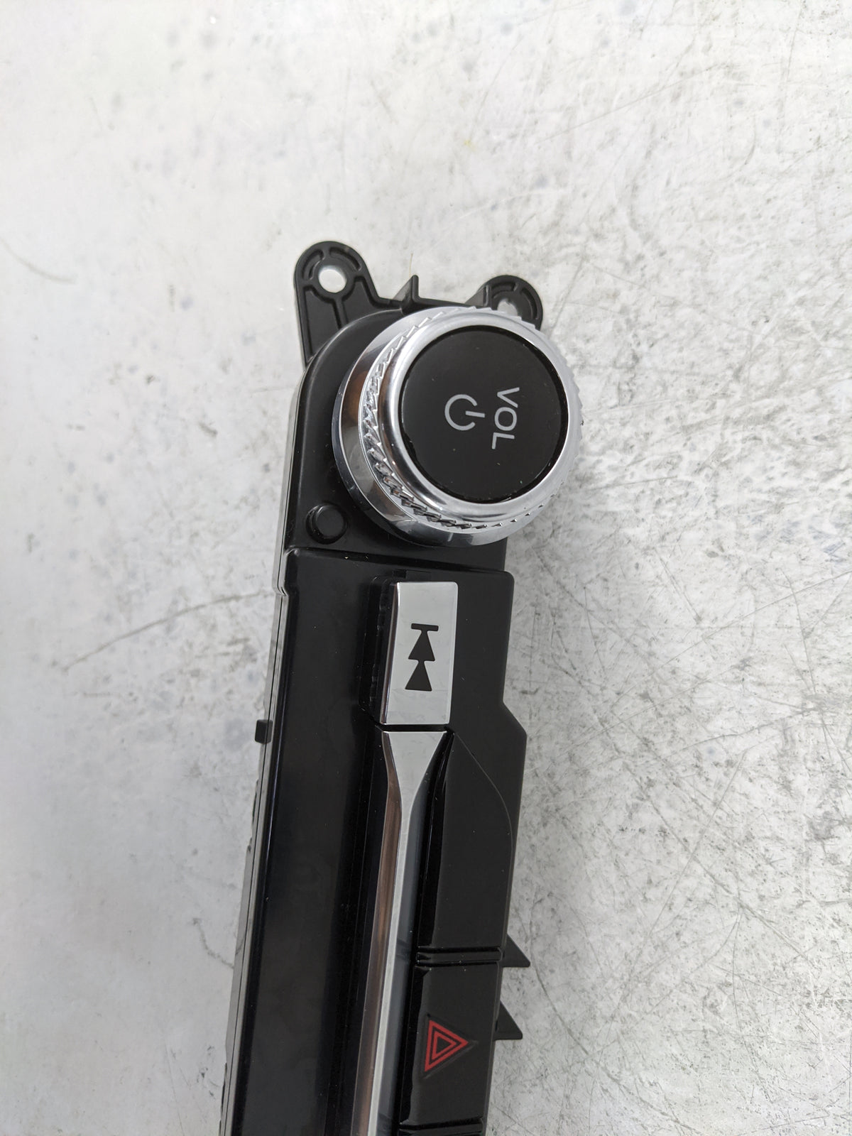 2021 Ford Explorer Radio Control Panel 1478163 - Oemusedautoparts1.com