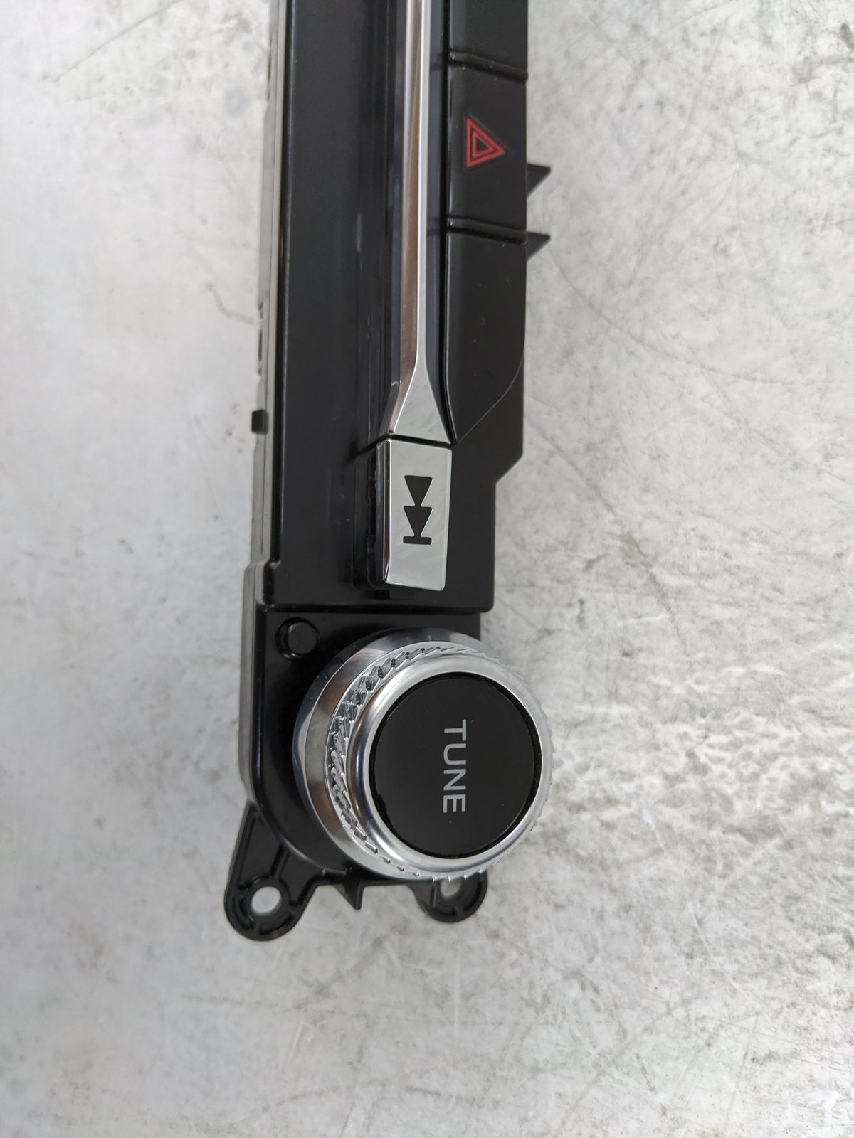 2021 Ford Explorer Radio Control Panel 1478163 - Oemusedautoparts1.com