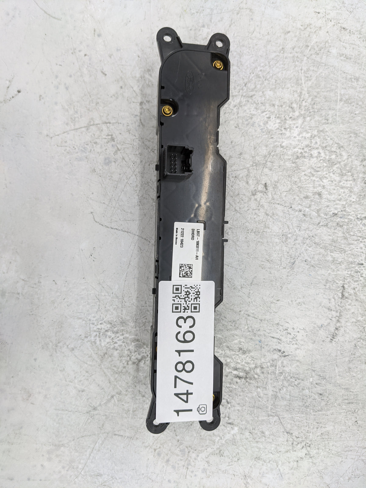 2021 Ford Explorer Radio Control Panel 1478163 - Oemusedautoparts1.com