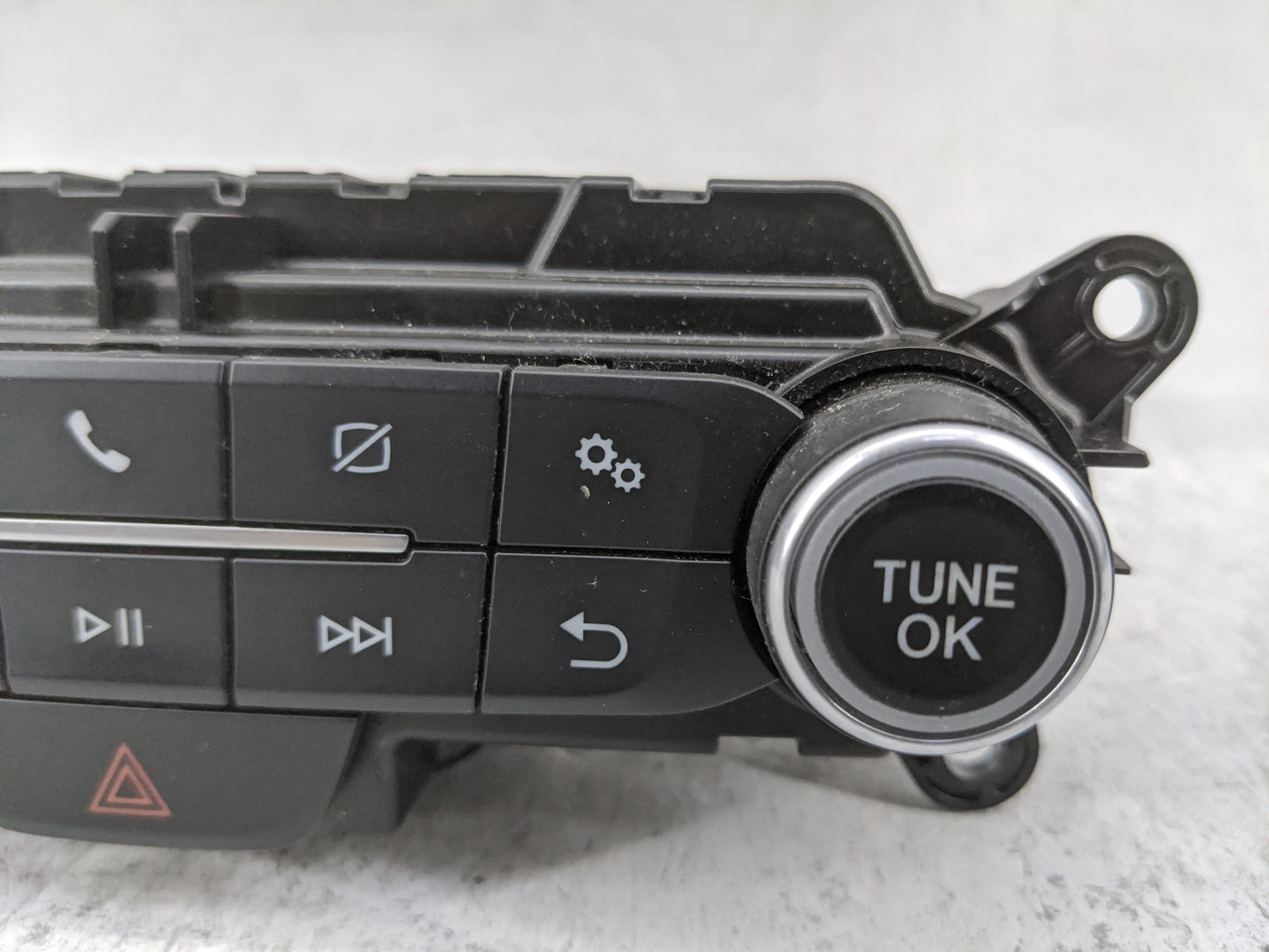 2021 Ford Explorer Radio Control Panel 1478337 - Oemusedautoparts1.com