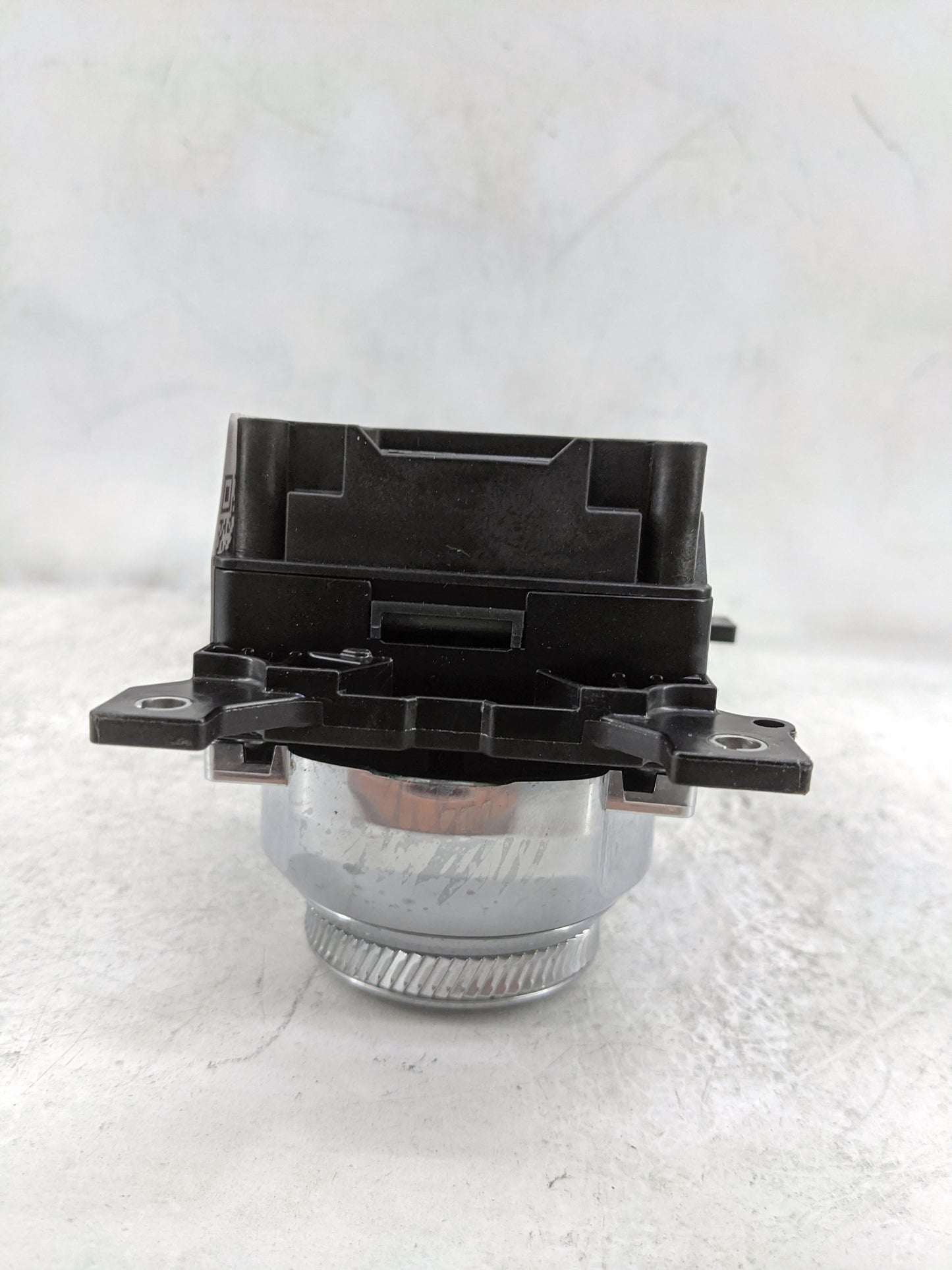 2021 Ford Explorer Floor Console Assembly Shifter 1478598 - Oemusedautoparts1.com