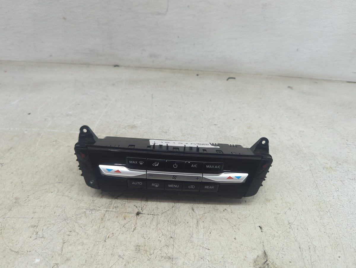 2021 Ford Explorer Climate Control Module Temperature AC/Heater Replacement P/N:LB5T-18C612-DG EWTCD, 18C612 Fits OEM Used A