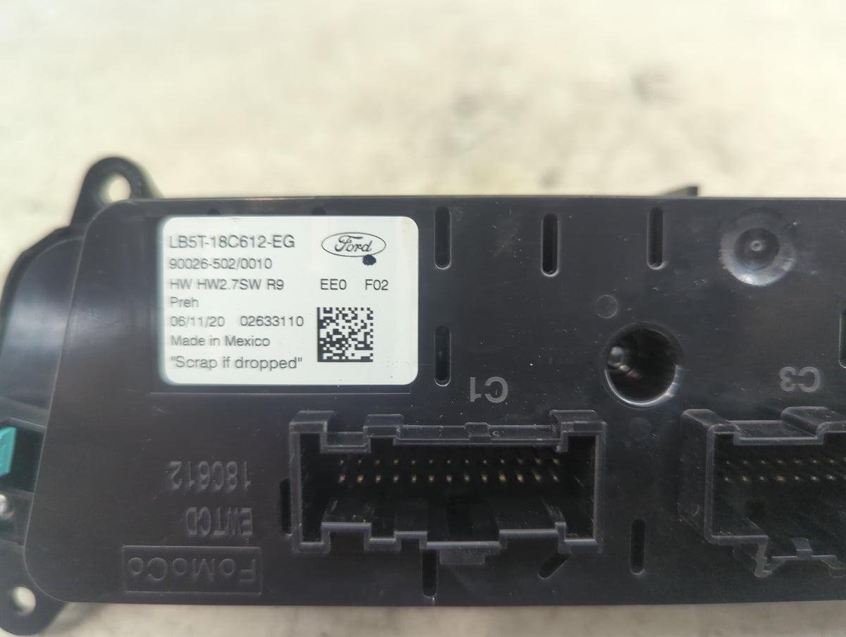 2021 Ford Explorer Climate Control Module Temperature AC/Heater Replacement P/N:LB5T-18C612-EG Fits OEM Used Auto Parts - Oe