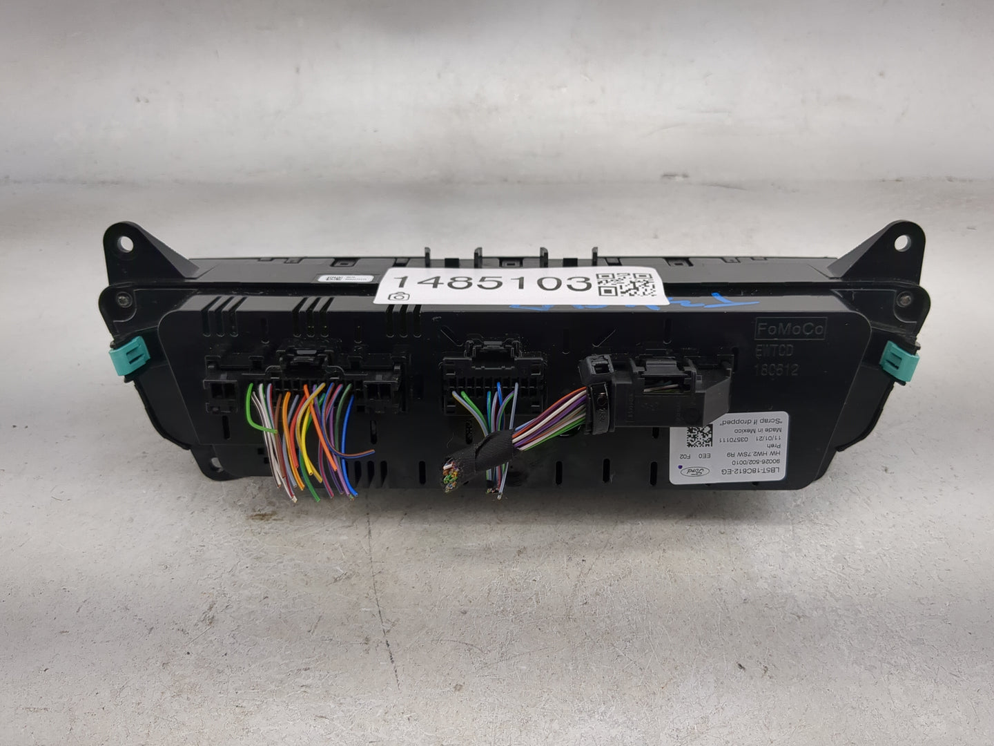 2021 Ford Explorer Climate Control Module Temperature AC/Heater Replacement P/N:LB5T-18C612-EG Fits OEM Used Auto Parts - Oe