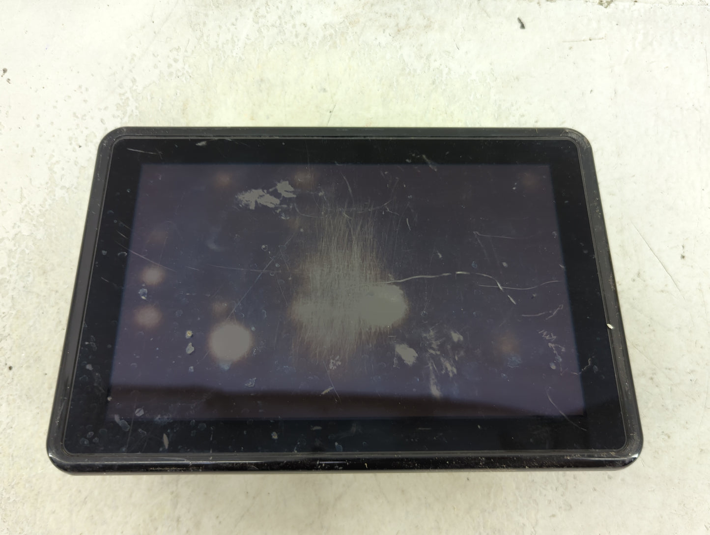 2020-2022 Ford Explorer Information Display Screen 1494358 - Oemusedautoparts1.com
