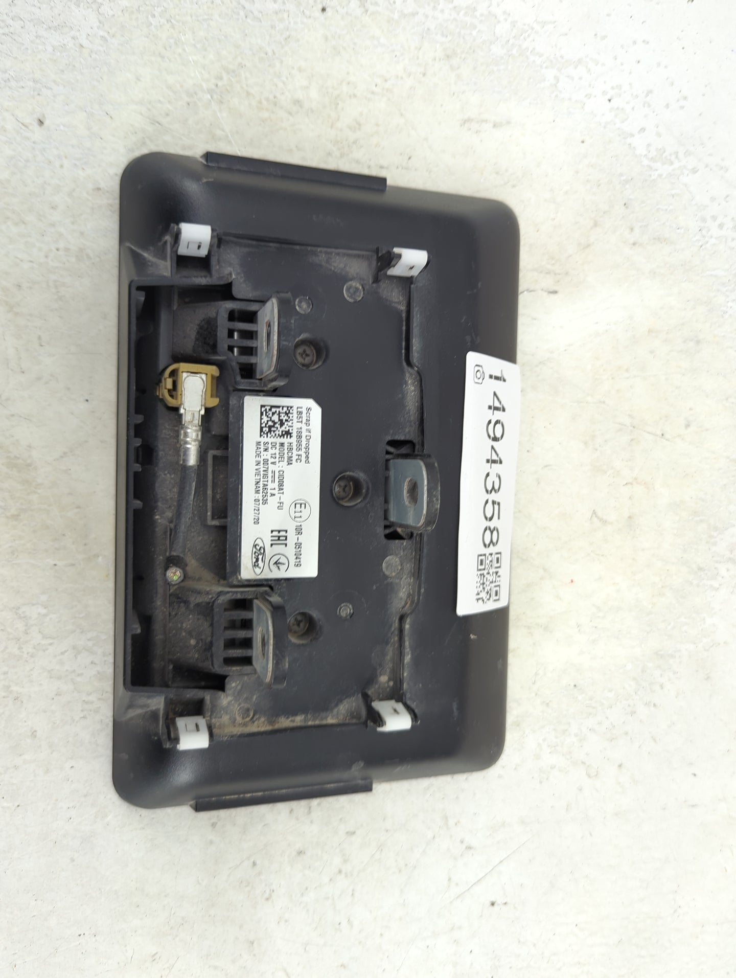 2020-2022 Ford Explorer Information Display Screen 1494358 - Oemusedautoparts1.com