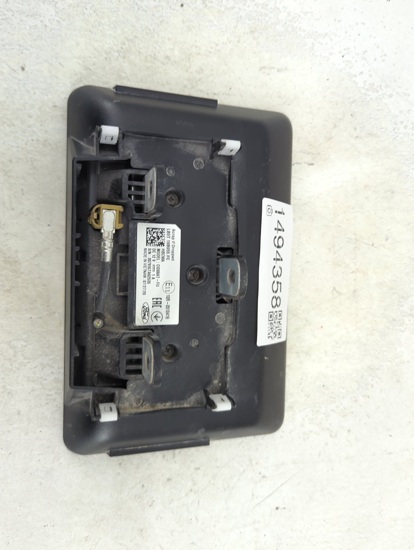 2020-2022 Ford Explorer Information Display Screen 1494358 - Oemusedautoparts1.com