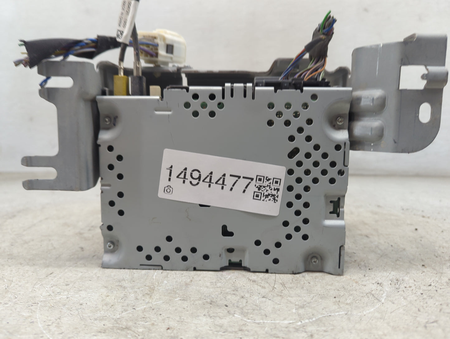 2021 Ford Explorer Radio AM FM Cd Player Receiver Replacement P/N:LB5T-18K810-AF LB5T-18C161-BA Fits OEM Used Auto Parts - O