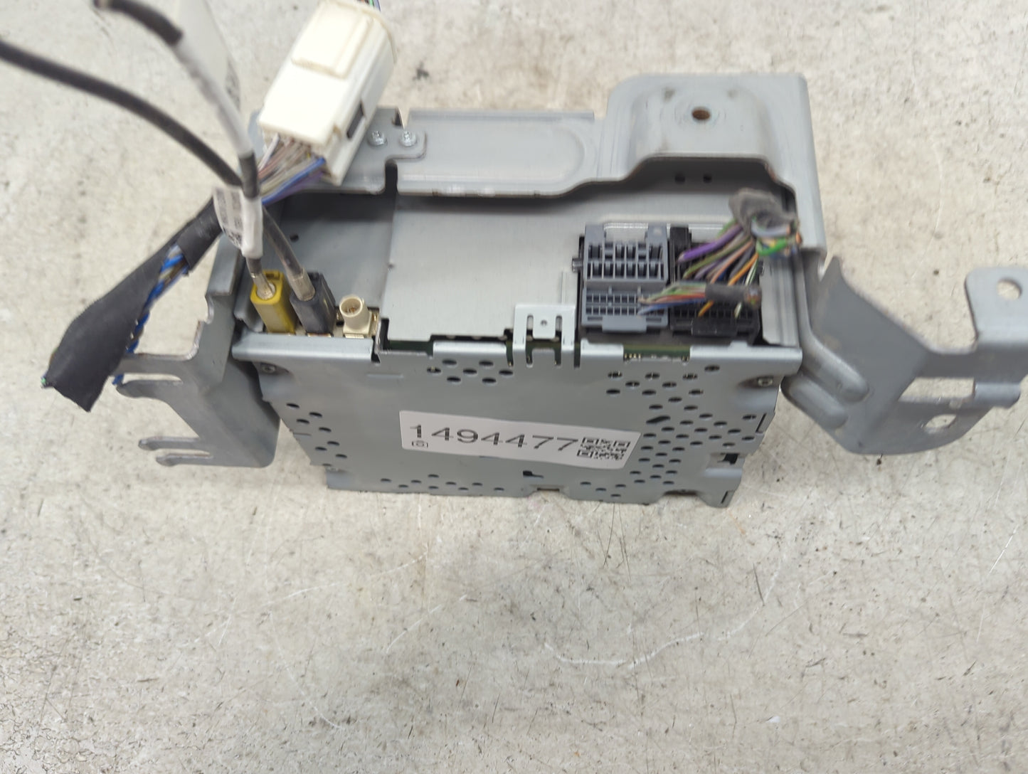 2021 Ford Explorer Radio AM FM Cd Player Receiver Replacement P/N:LB5T-18K810-AF LB5T-18C161-BA Fits OEM Used Auto Parts - O