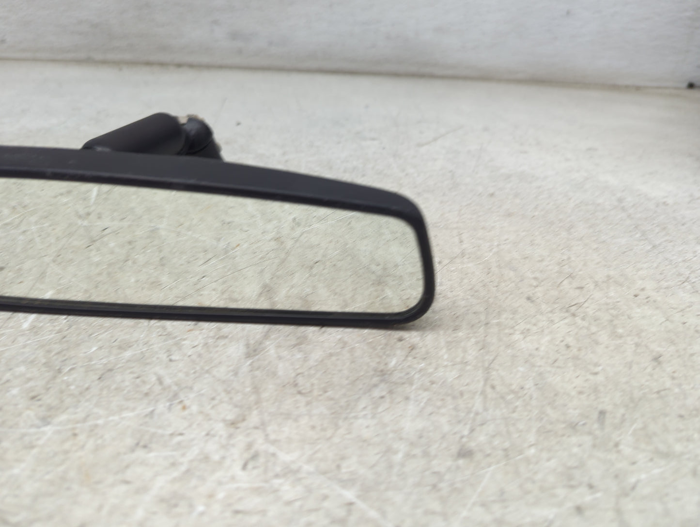 2021 Ford Explorer Interior Rear View Mirror Replacement OEM P/N:E11 011083 Fits OEM Used Auto Parts - Oemusedautoparts1.com