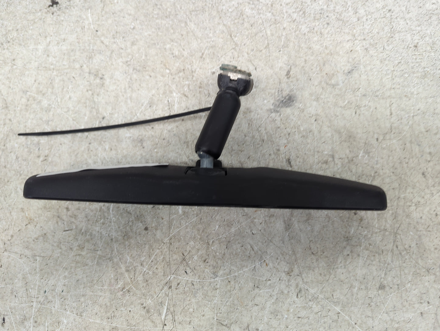 2021 Ford Explorer Interior Rear View Mirror Replacement OEM P/N:E11 011083 Fits OEM Used Auto Parts - Oemusedautoparts1.com